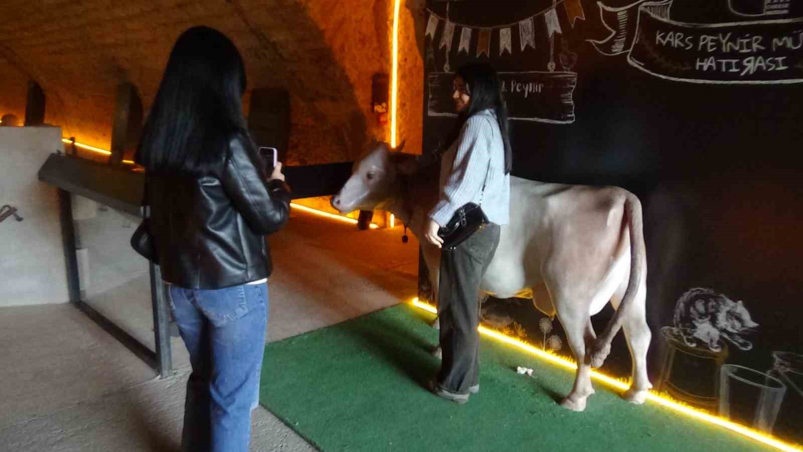 Kars Peynir Müzesi turistlerin gözdesi oldu
