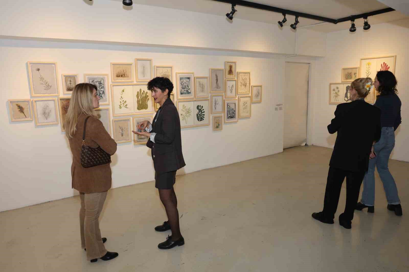 Karşılaşmalar, Devinimler, İzler sergisi ziyarete açıldı
