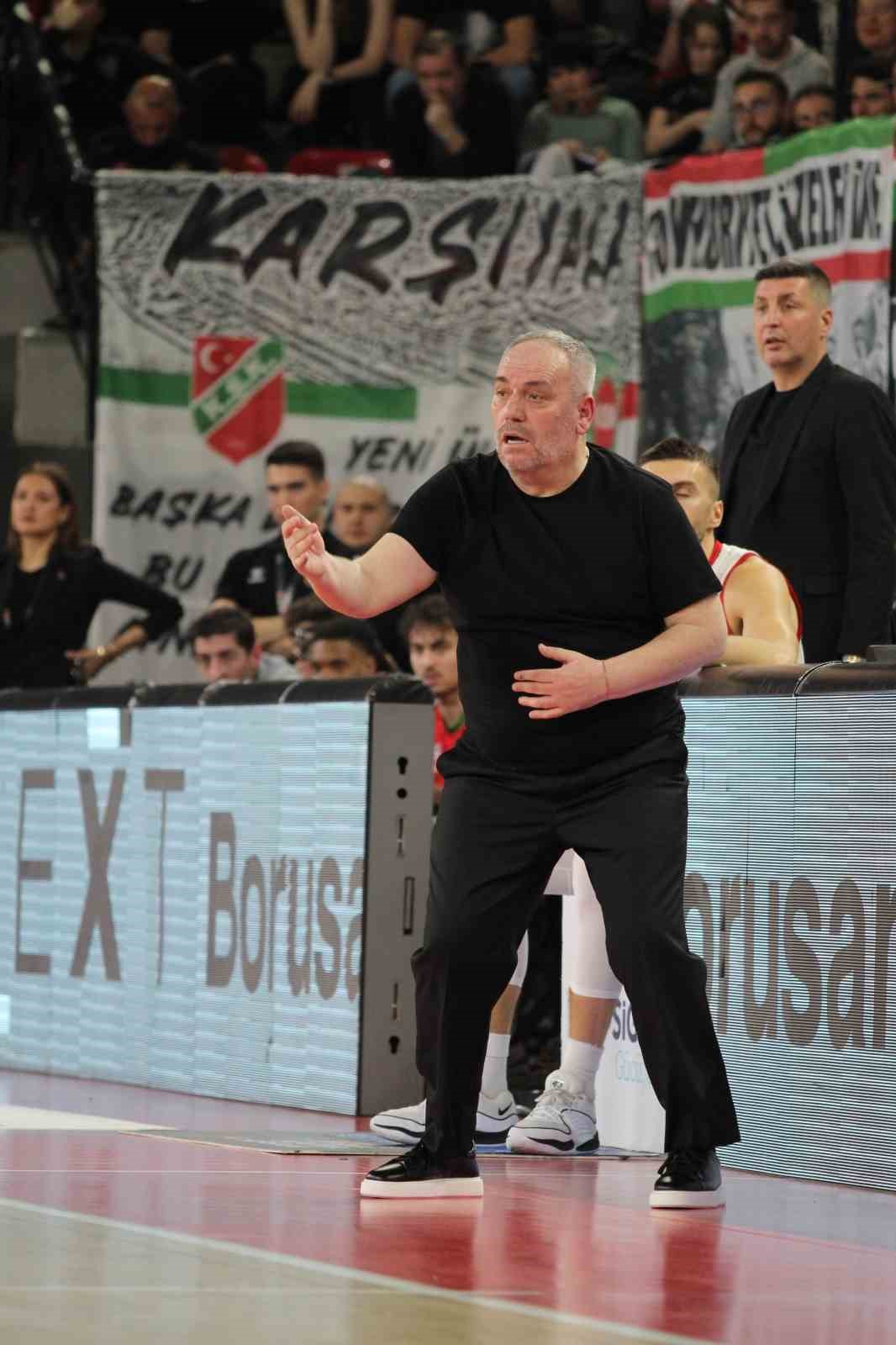 Karşıyaka Basketbol, 7 maç sonra kazandı

