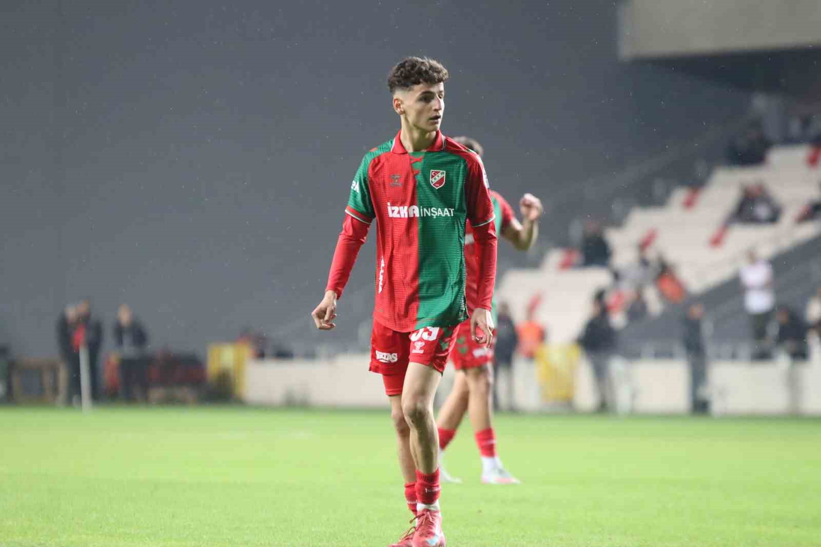 Karşıyaka ile Trabzonspor, Adem Yeşilyurt için masaya oturacak
