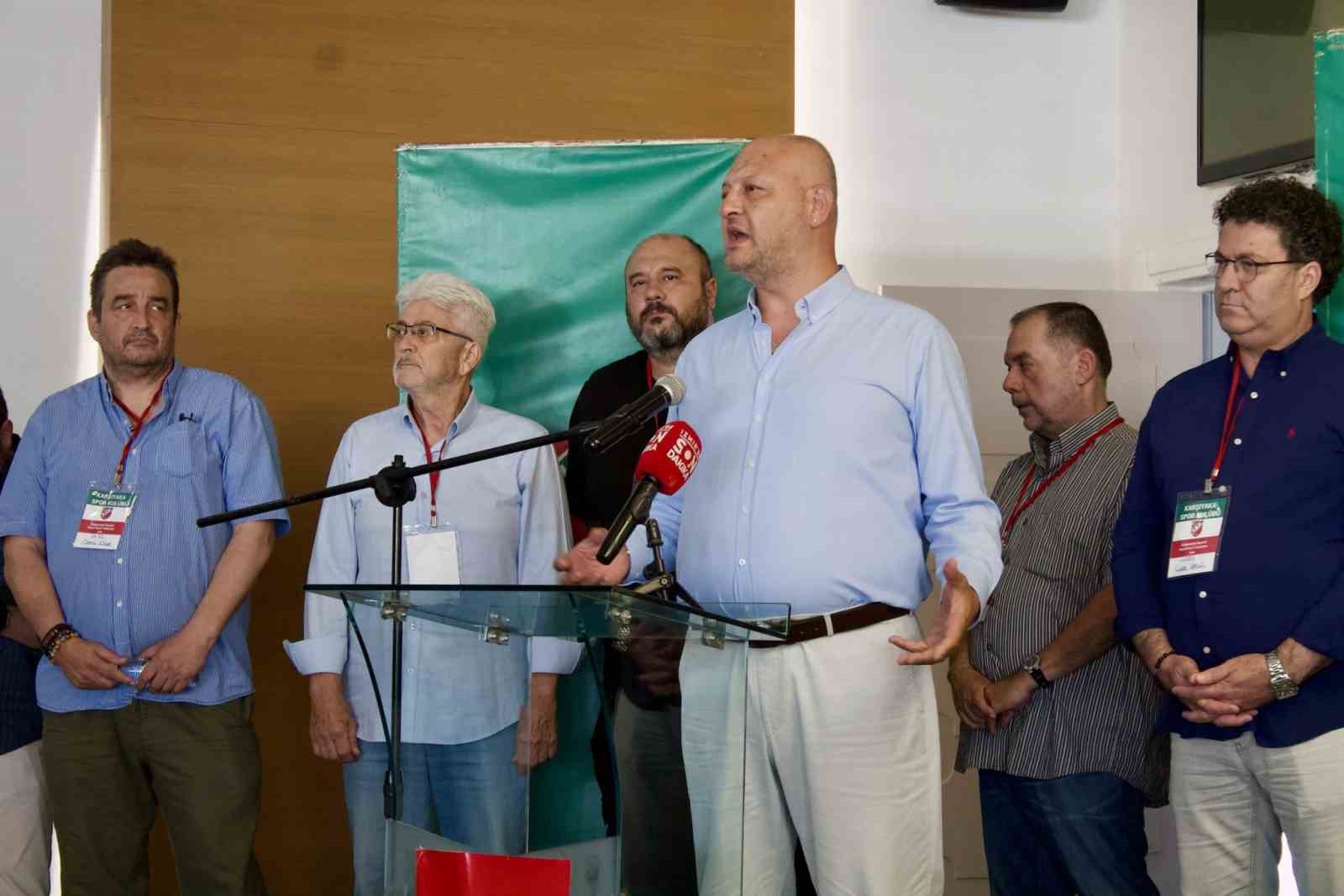 Karşıyaka’da Başkan Cicibaş’ın istifası kabul edilmedi
