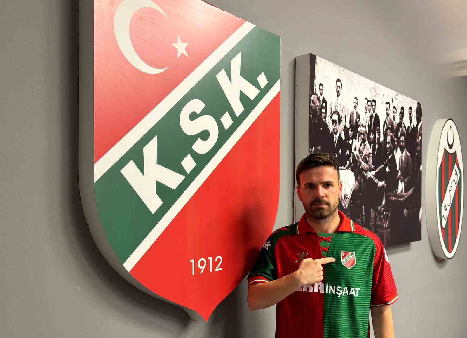 Karşıyaka’dan orta sahaya takviye
