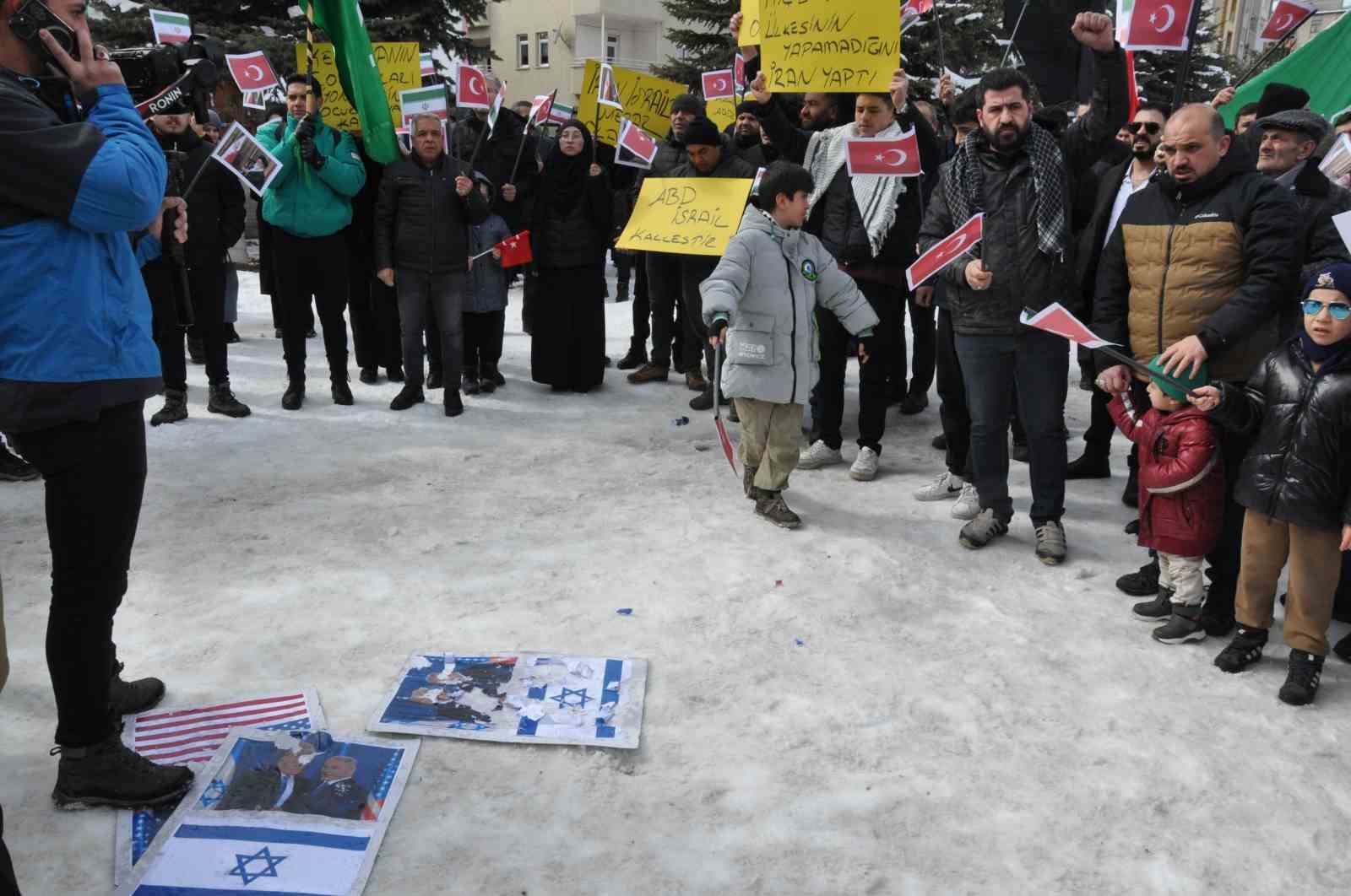 Kars’ta Caferiler İran’a düzenlenen saldırıları kınadı
