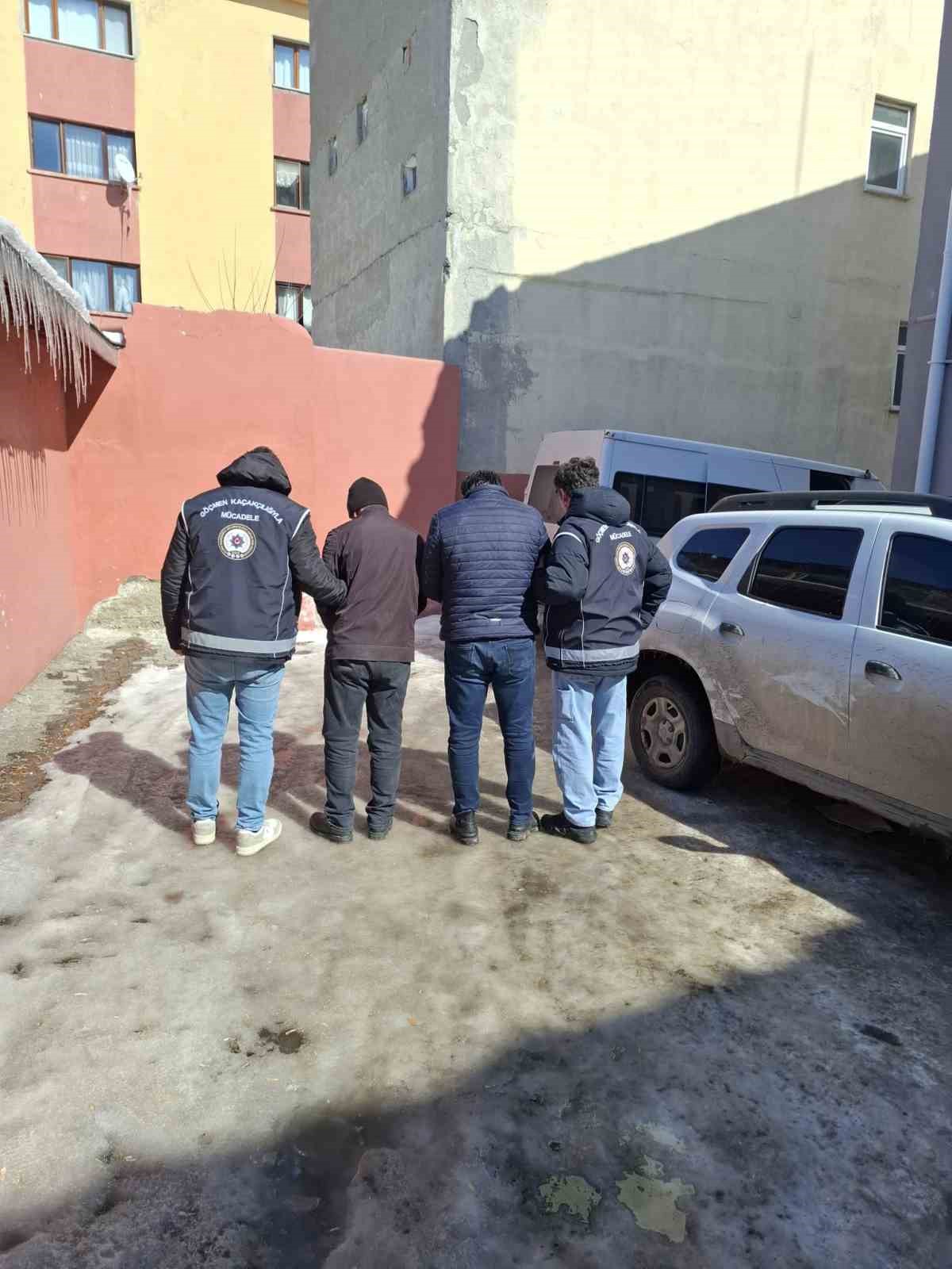 Kars’ta göçmen kaçakçılığı operasyonu: 2 organizatör ve 7 düzensiz göçmen yakalandı
