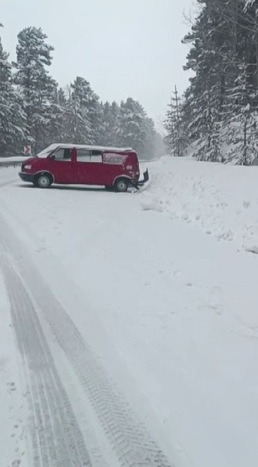 Kars’ta kar yağışı kazaya neden oldu:  Kazda 1 kişi yaralandı
