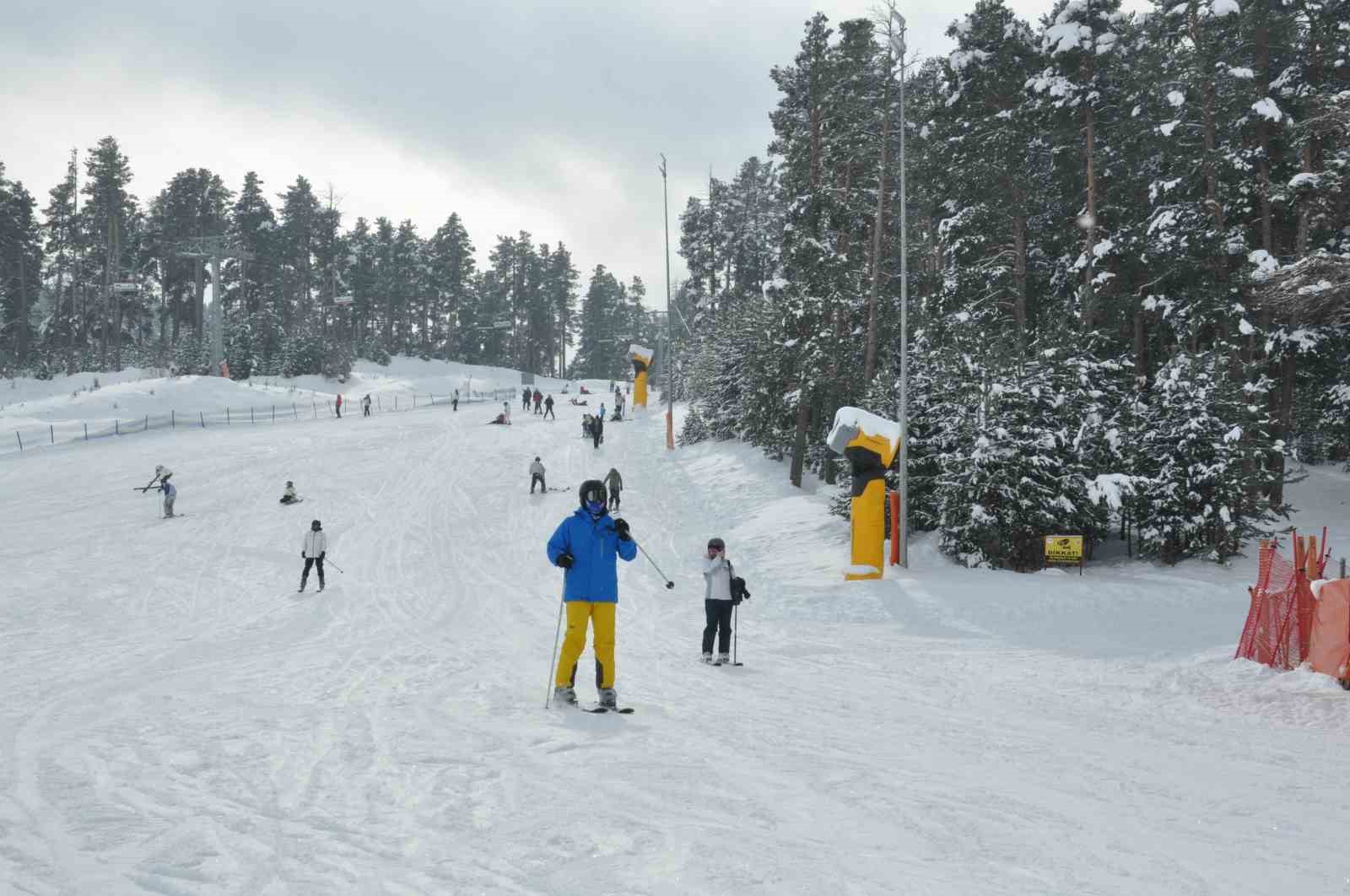 Kars’ta kayağını kapan Sarıkamış’a koştu
