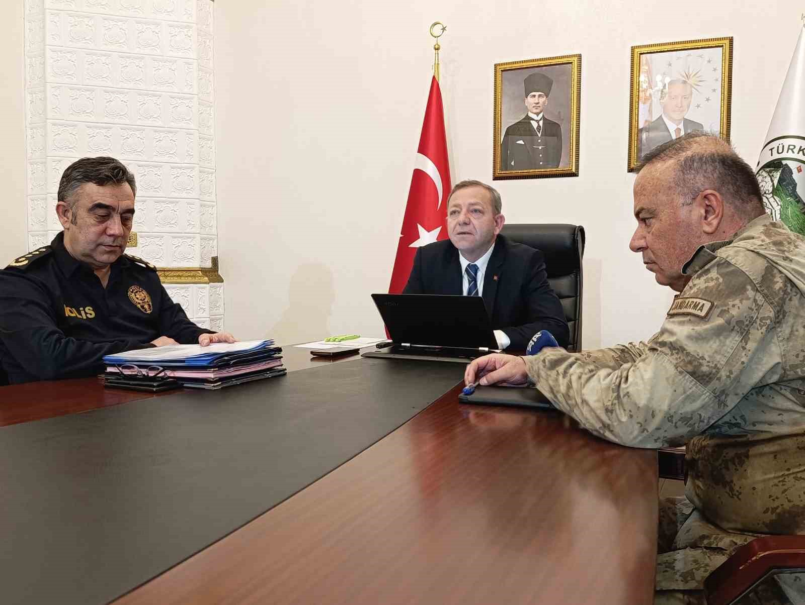 Kars’ta Ocak ayı asayiş ve güvenlik toplantısı yapıldı
