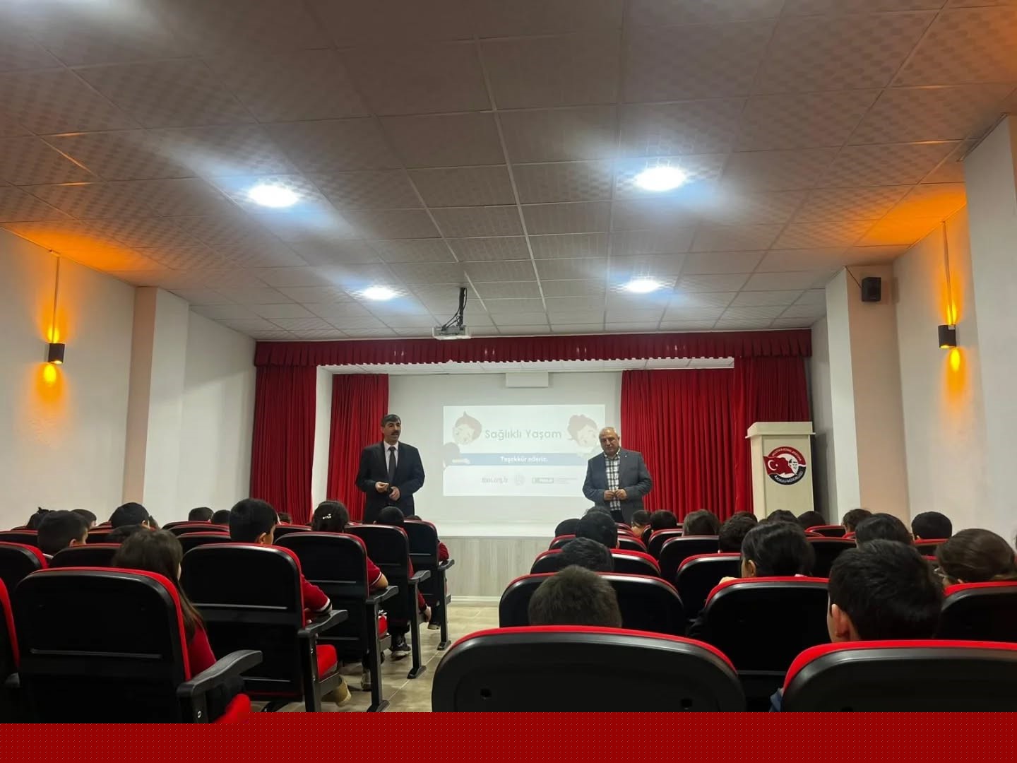 Kars’ta öğrencilere "Teknoloji Bağımlılığı ve Sağlıklı Yaşam" semineri
