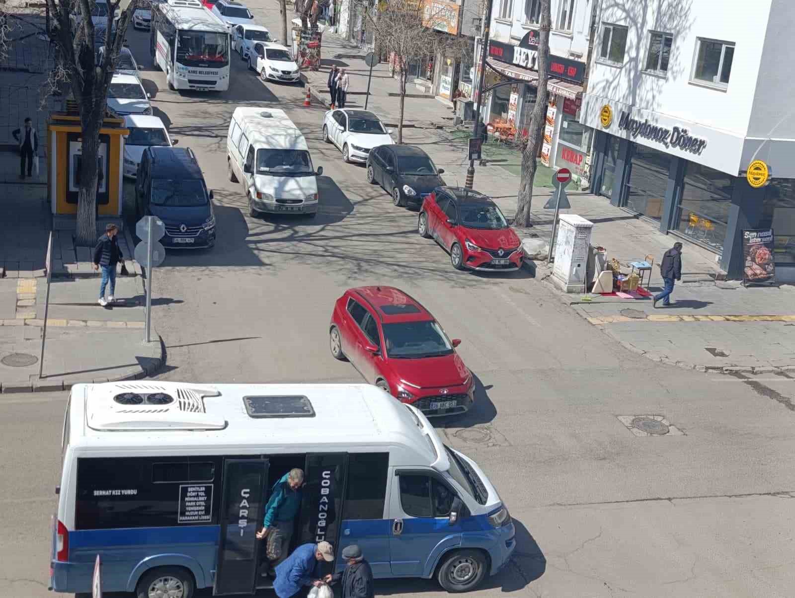 Kars’ta trafiğe kayıtlı araç sayısı 55 bin 456’ya ulaştı
