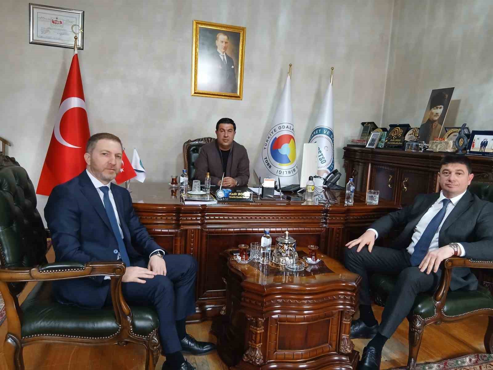 Kars’ta Türkiye-Azerbaycan ekonomik iş birliği masaya yatırıldı
