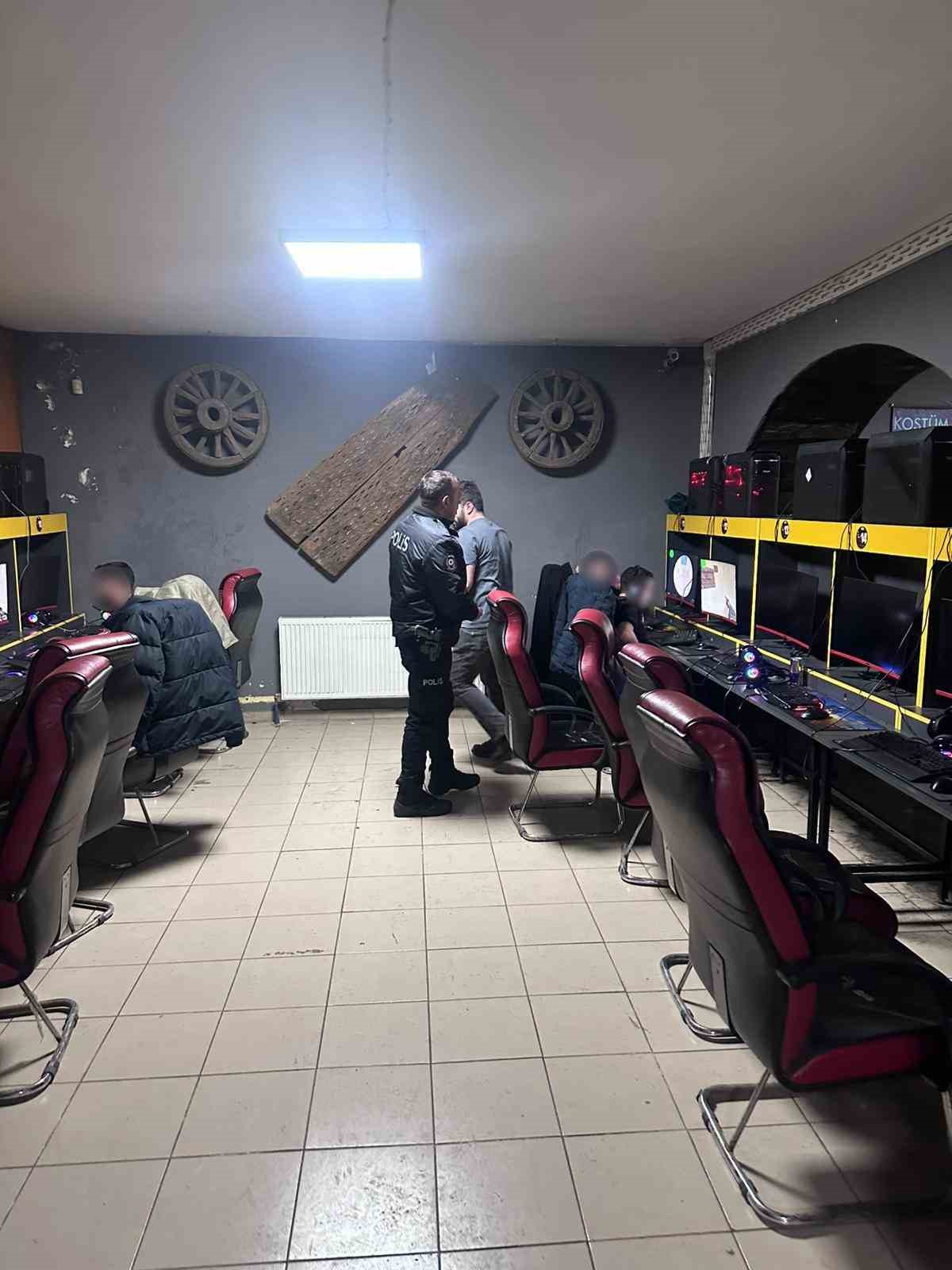 Kars’ta "Yasa Dışı Bahis" uygulaması: 61 işyeri denetlendi
