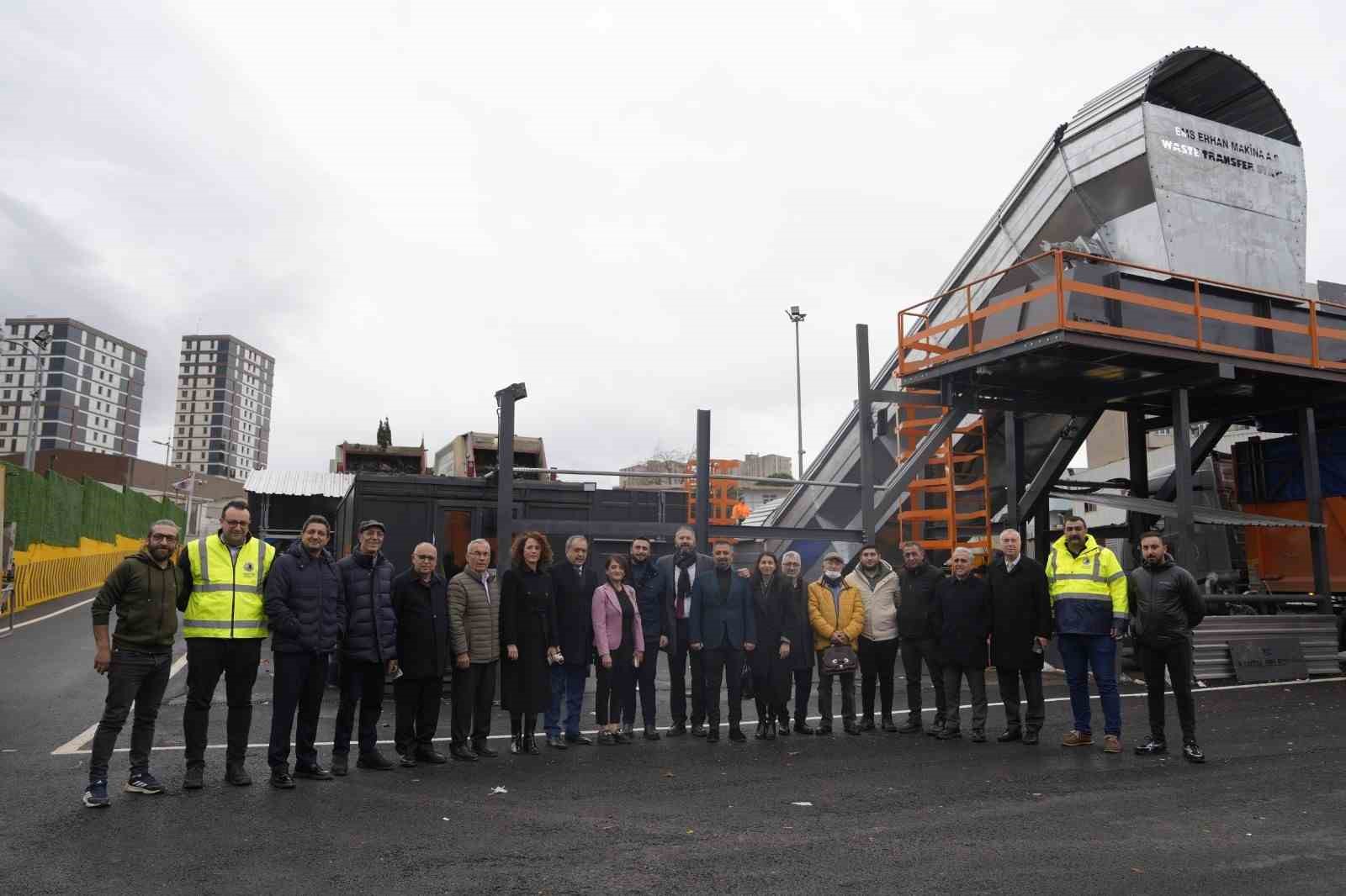 Kartal Belediyesi’nin yeni çöp toplama ve aktarma istasyonu hizmete girdi
