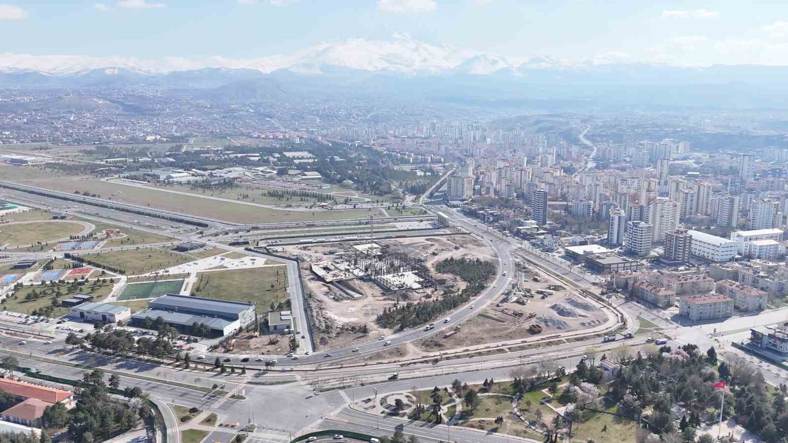 Kartal KAvşağı’nda hummalı çalışma
Kartal KAvşağı’nda hummalı çalışma