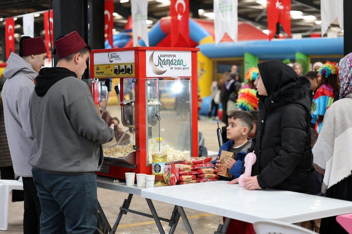 Kartepe’de çocuklar bayram etkinlikleriyle doyasıya eğlendi
