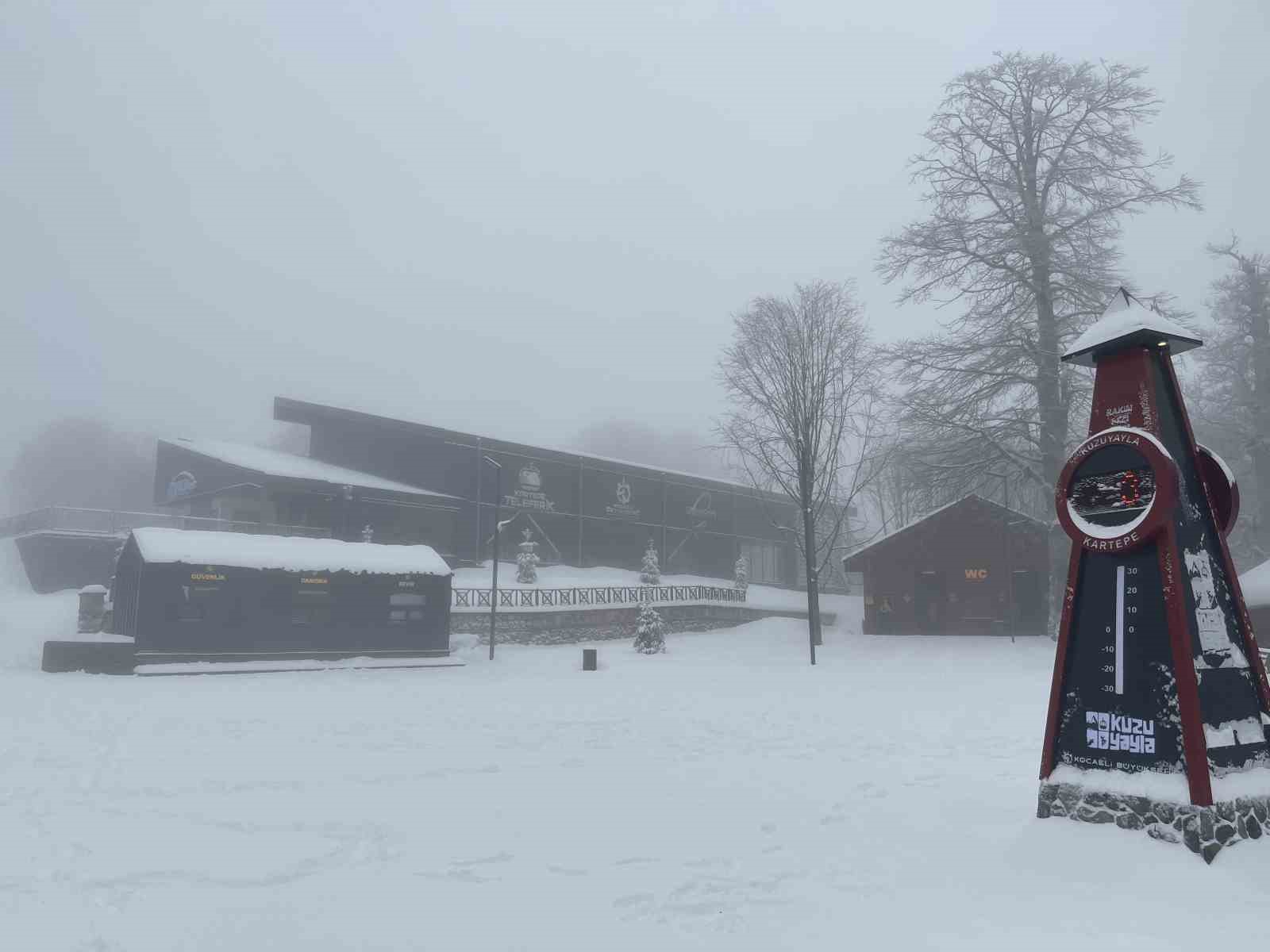 Kartepe’de kar yeniden etkisini gösterdi
