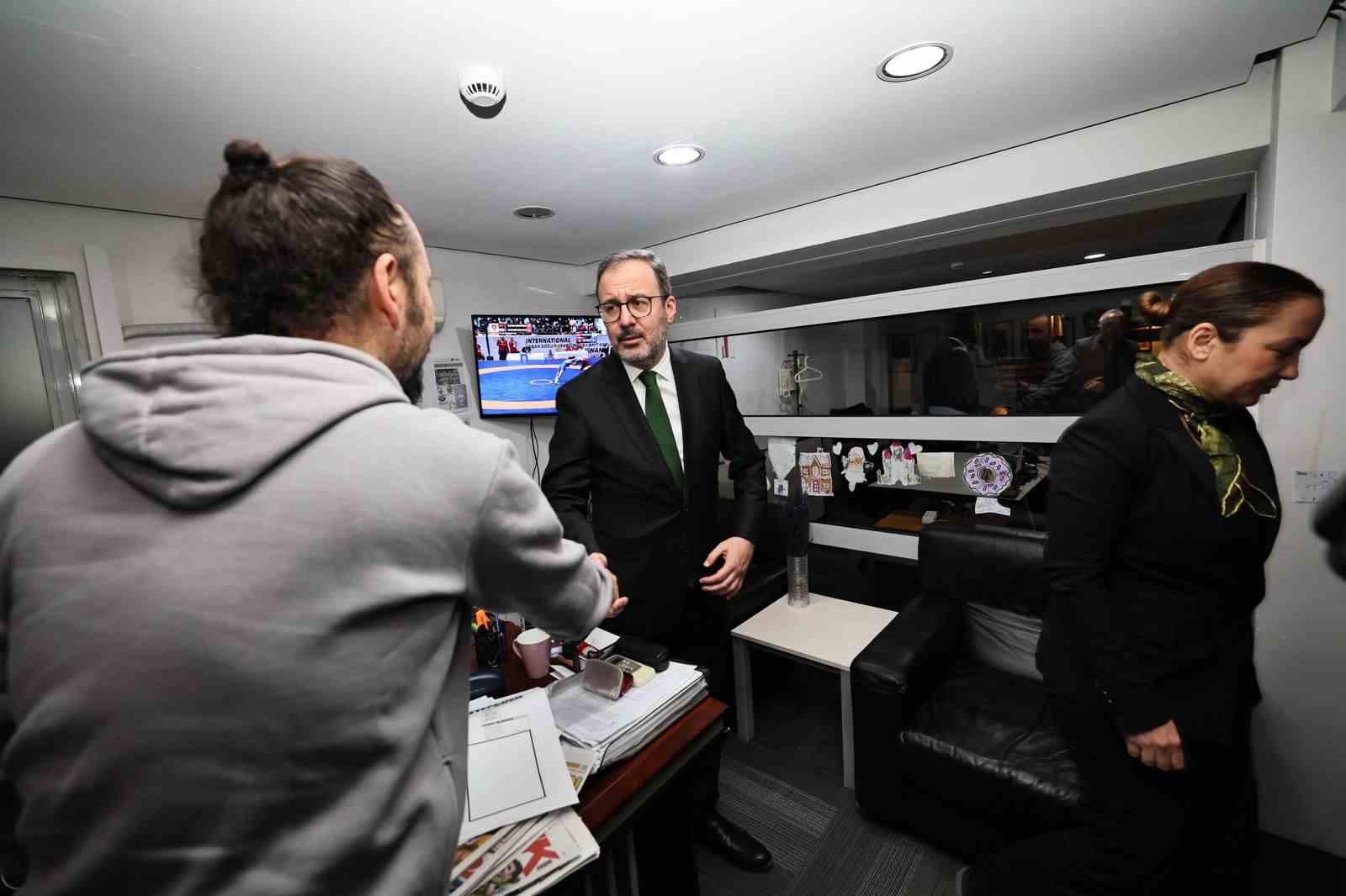 Kasapoğlu: "Gazeteciler sadece haber yapan değil, toplumun hafızasını tutan insanlardır"
