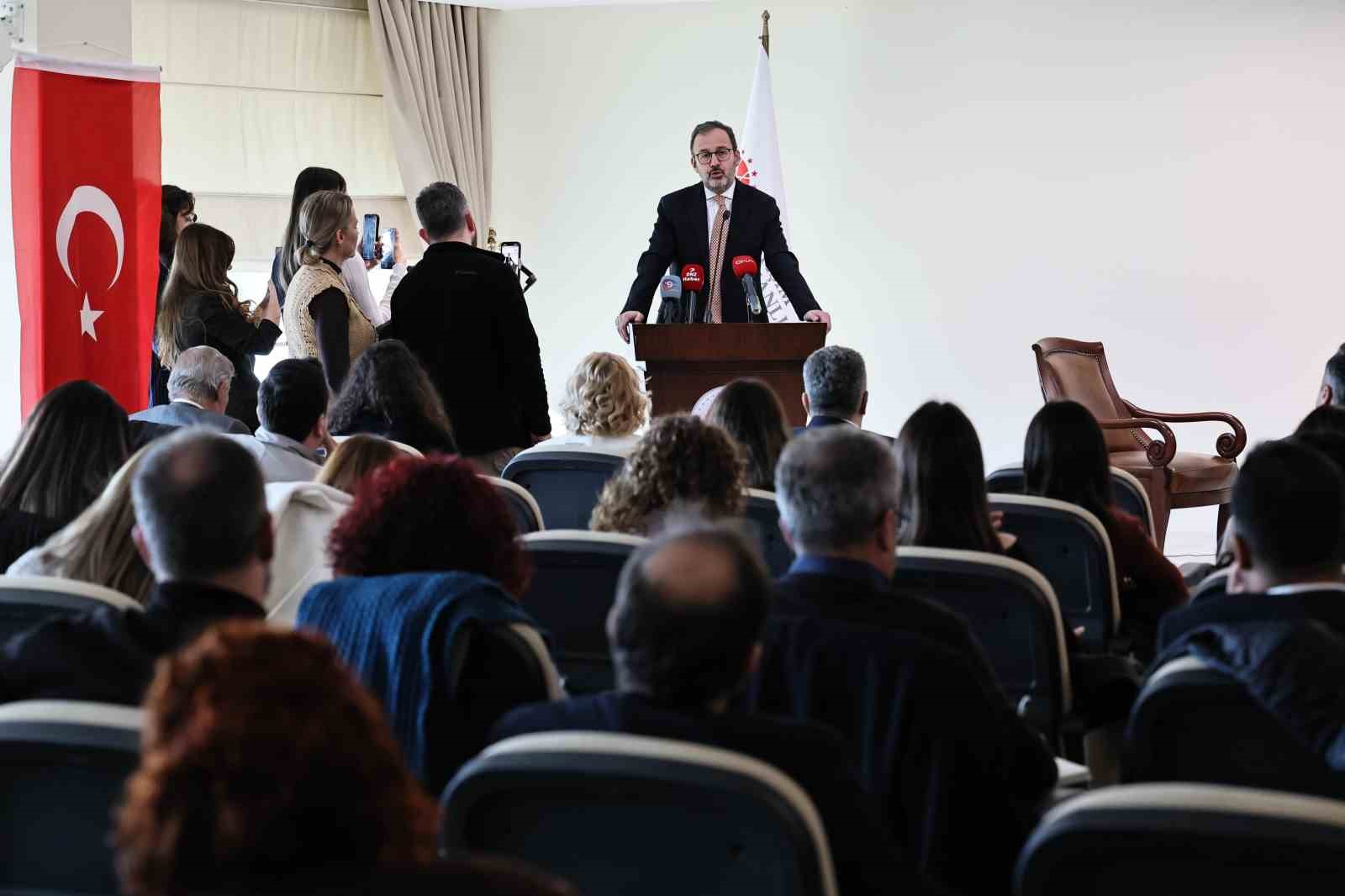 Kasapoğlu: "Türkiye’de çok güçlü bir spor tesisi alt yapısı var"
