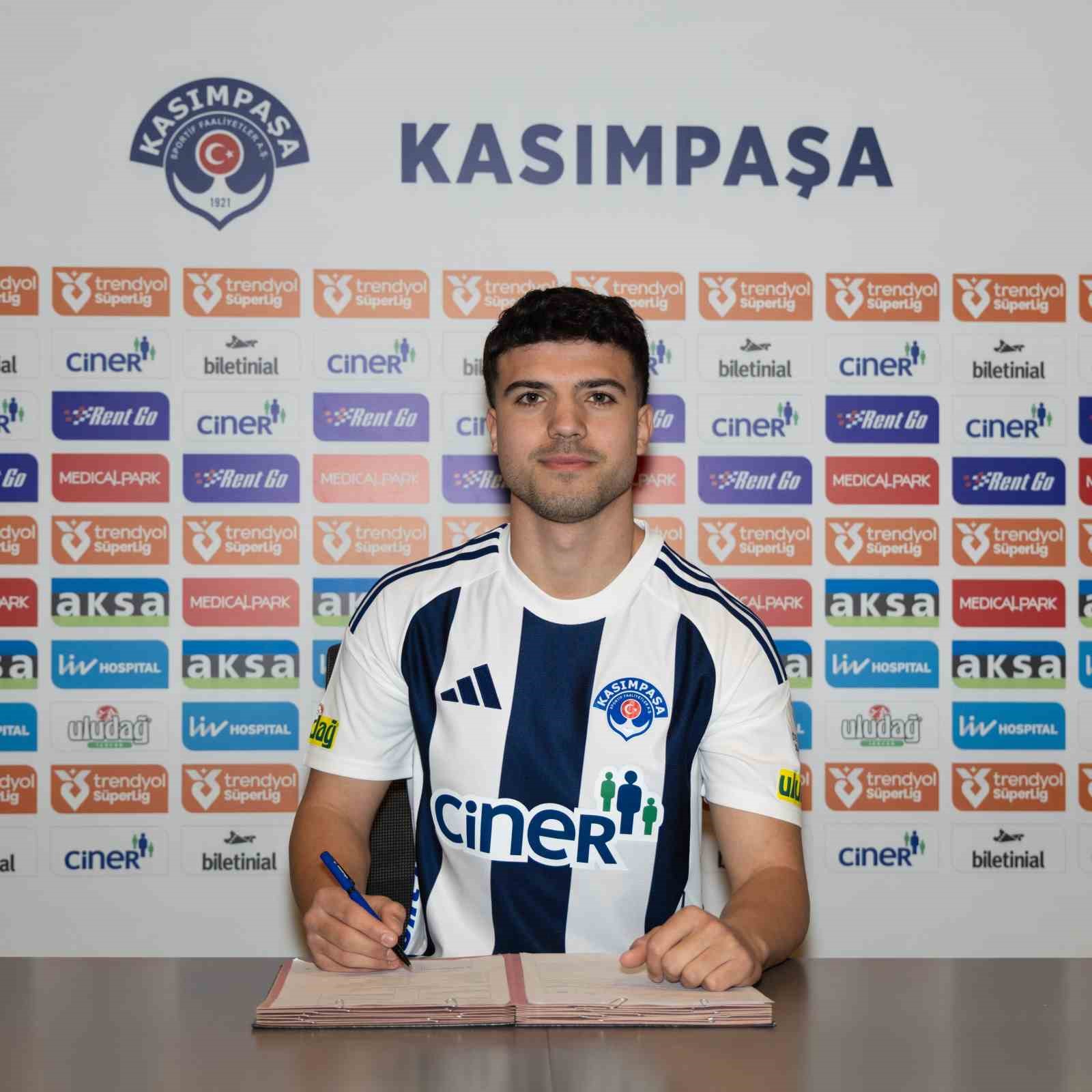 Kasımpaşa, Eyüp Aydın’ı transfer etti
