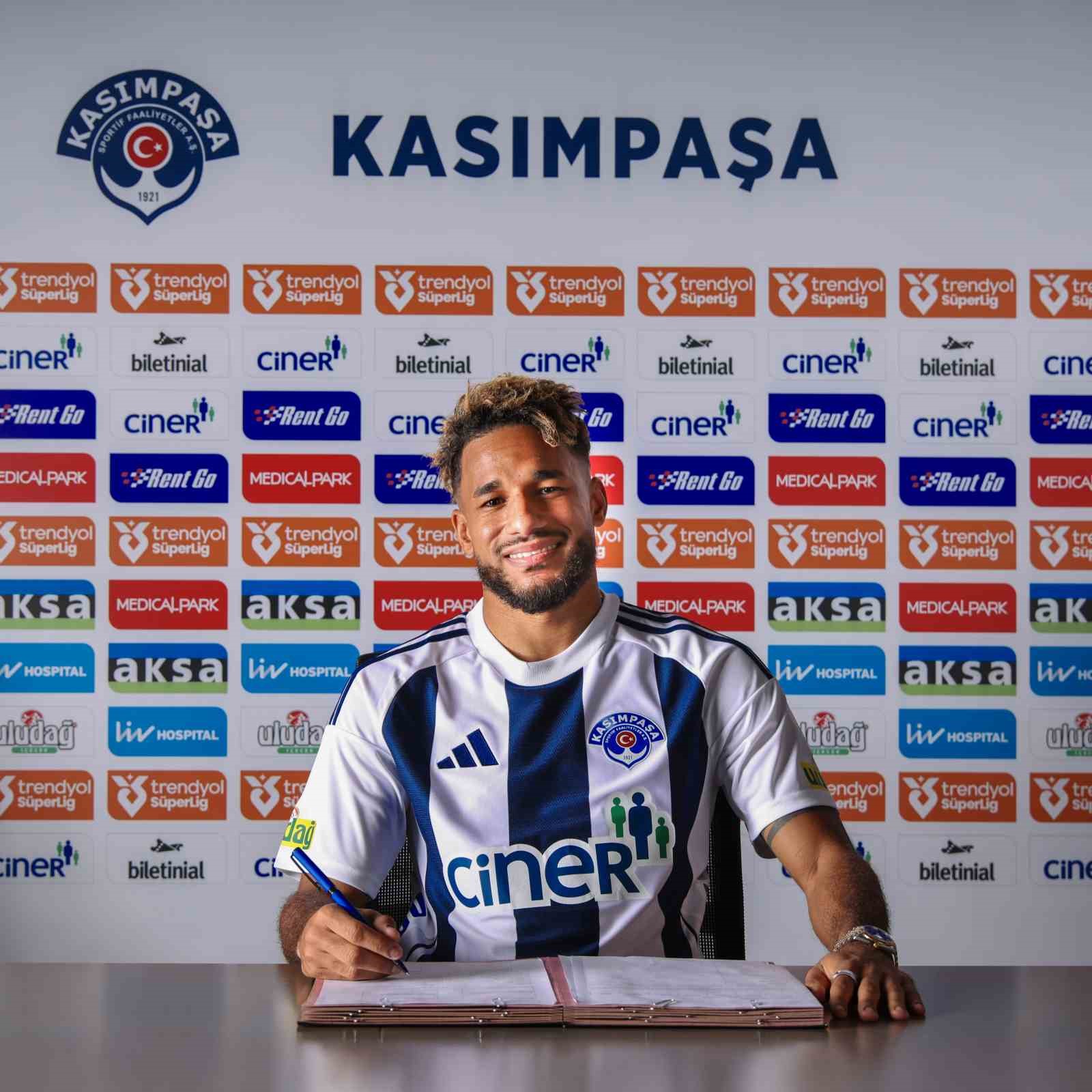 Kasımpaşa, Jim Allevinah’ı kadrosuna kattığını açıkladı
