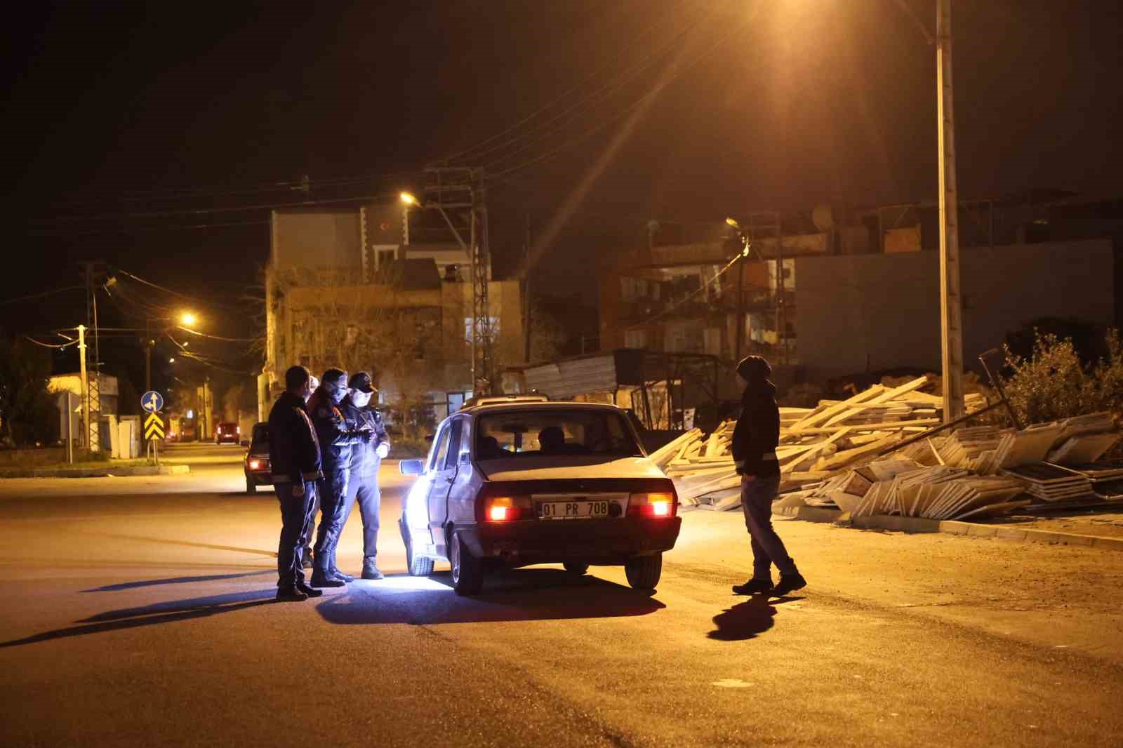 Kasksız sürücüden polise ilginç teklif: "Cezayı bana değil, plakaya yazın"
