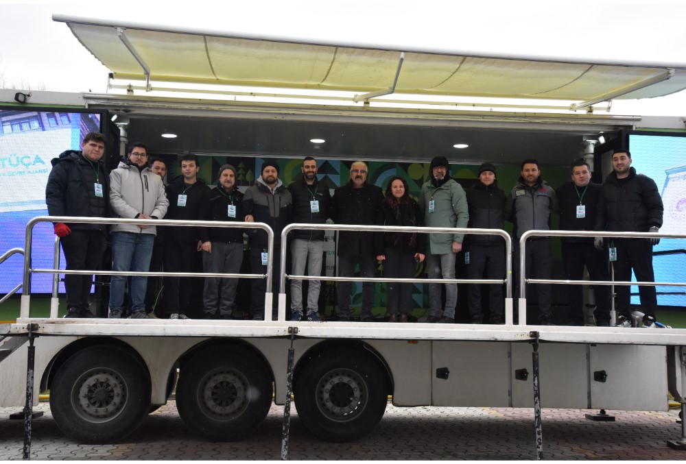 Kastamonu Üniversitesi’nde "çevre tırı" öğrencilerle buluştu
