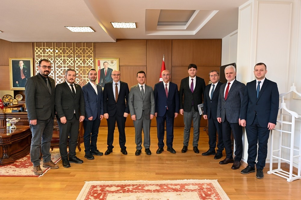 Kastamonu Üniversitesi’nden Giresun Üniversitesi’ne yazılım desteği
