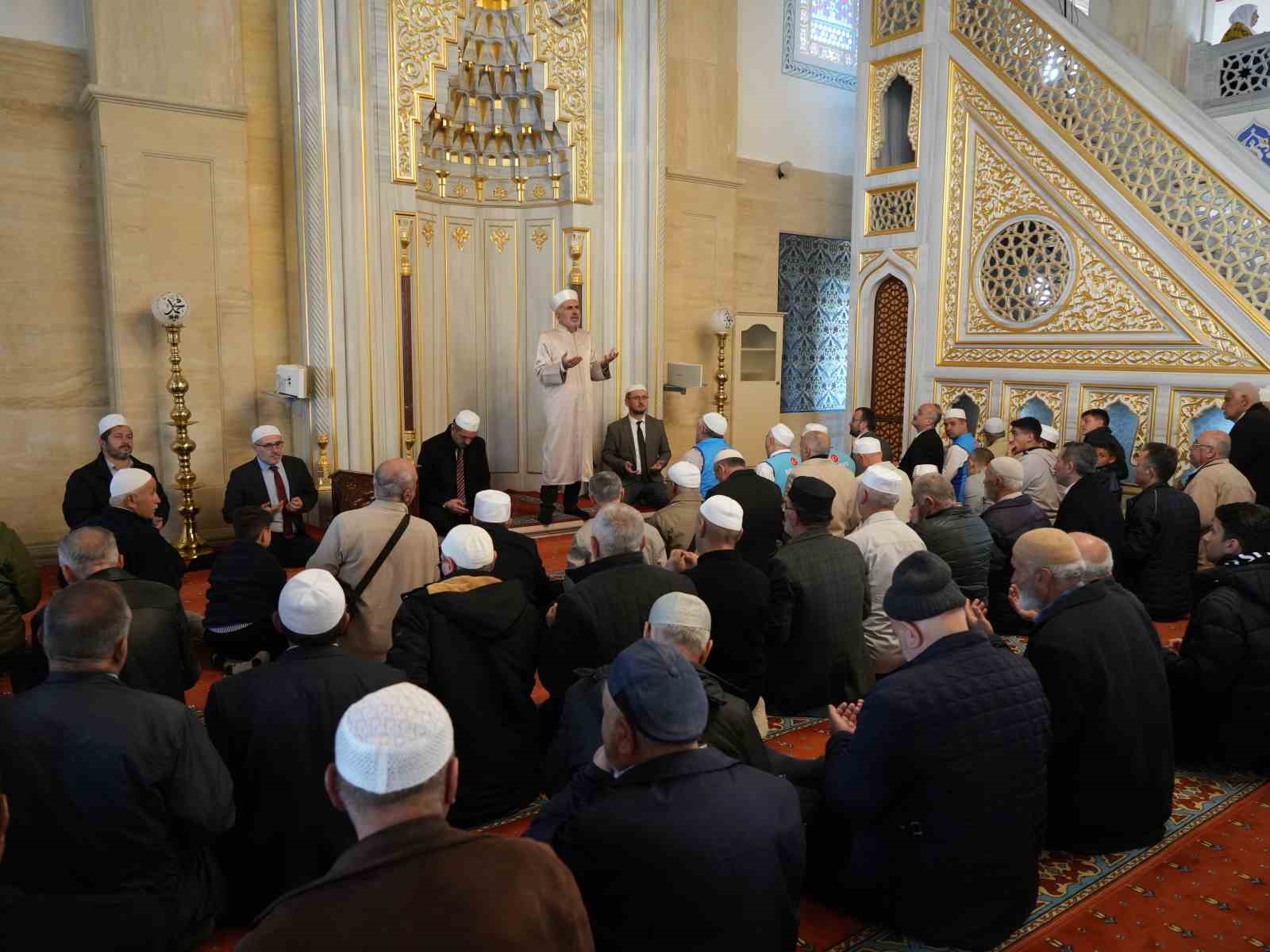 Kastamonu’da ilk hac kafilesi kutsal topraklara uğurlandı
