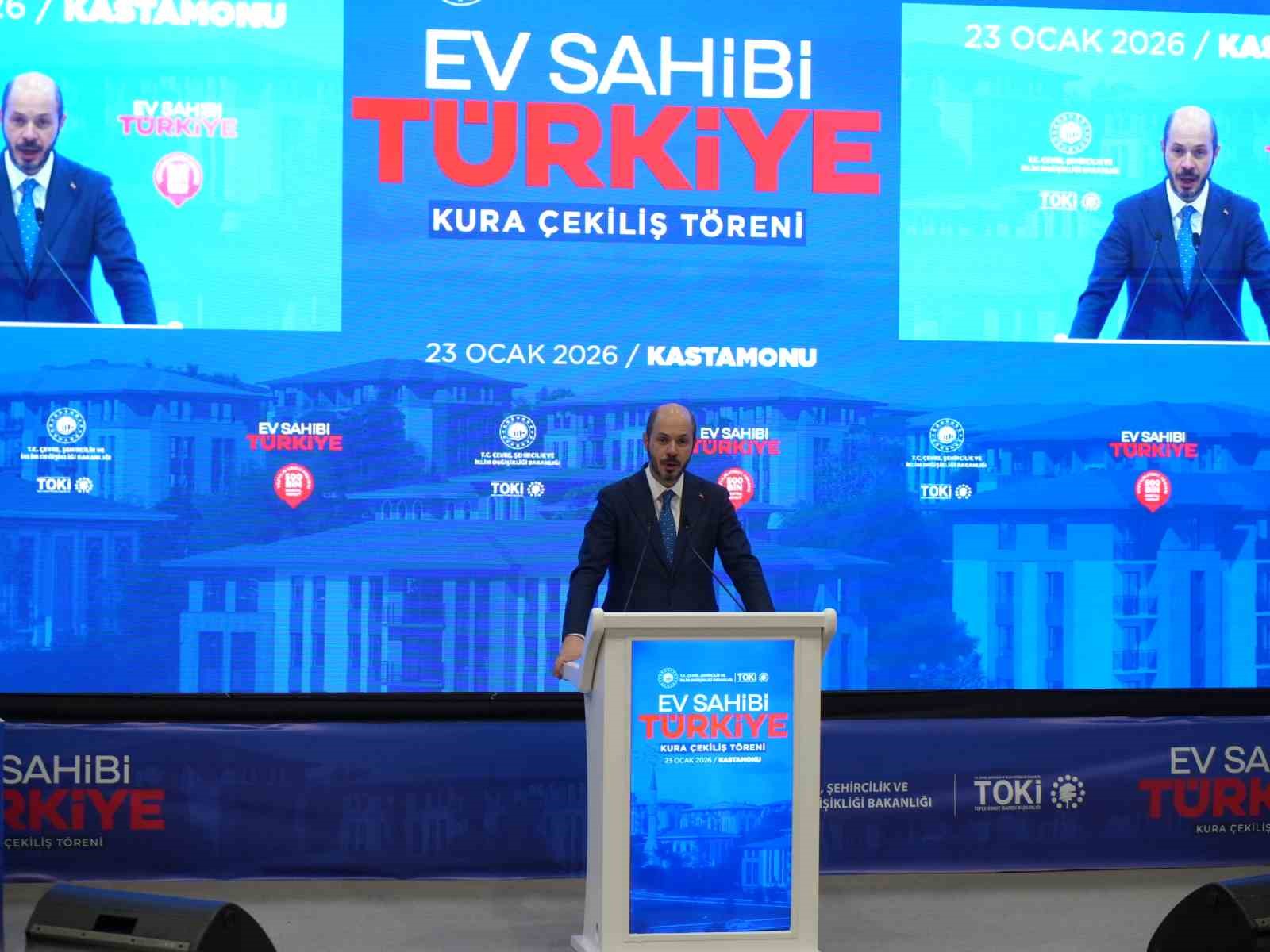 Kastamonu’da inşa edilecek 2 bin 380 konutun kuraları çekildi
Kastamonu’da inşa edilecek 2 bin 380 konutun kuraları çekildi