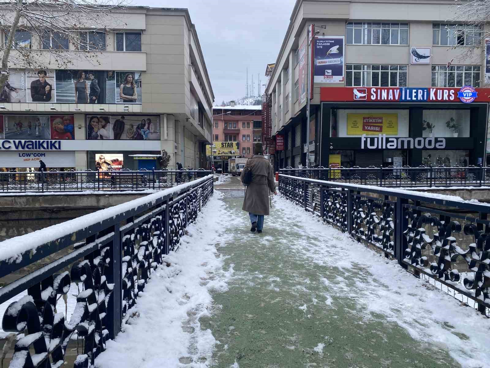 Kastamonu’da kar yağışı etkili oldu
