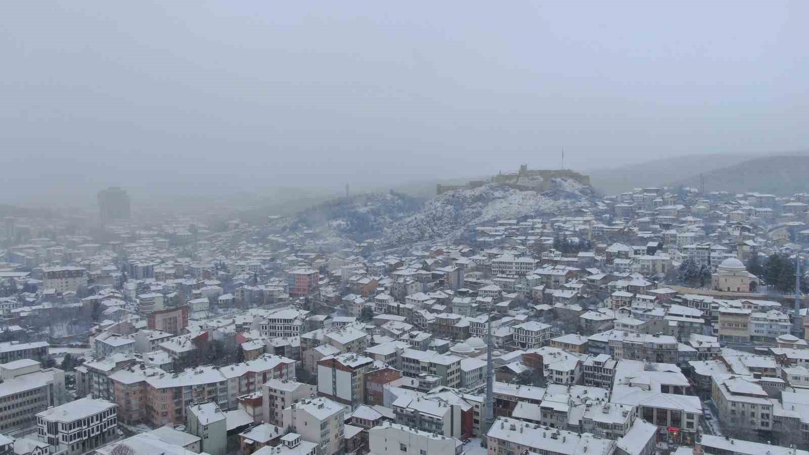 Kastamonu’da kar yağışı etkili oluyor
