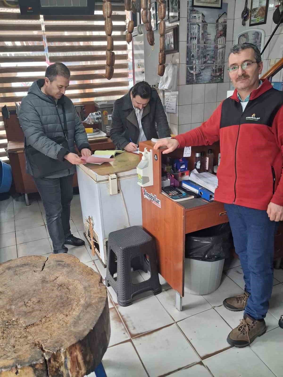 Kastamonu’da Ramazan ayı öncesinde alışveriş yerlerinde denetimler sürüyor
