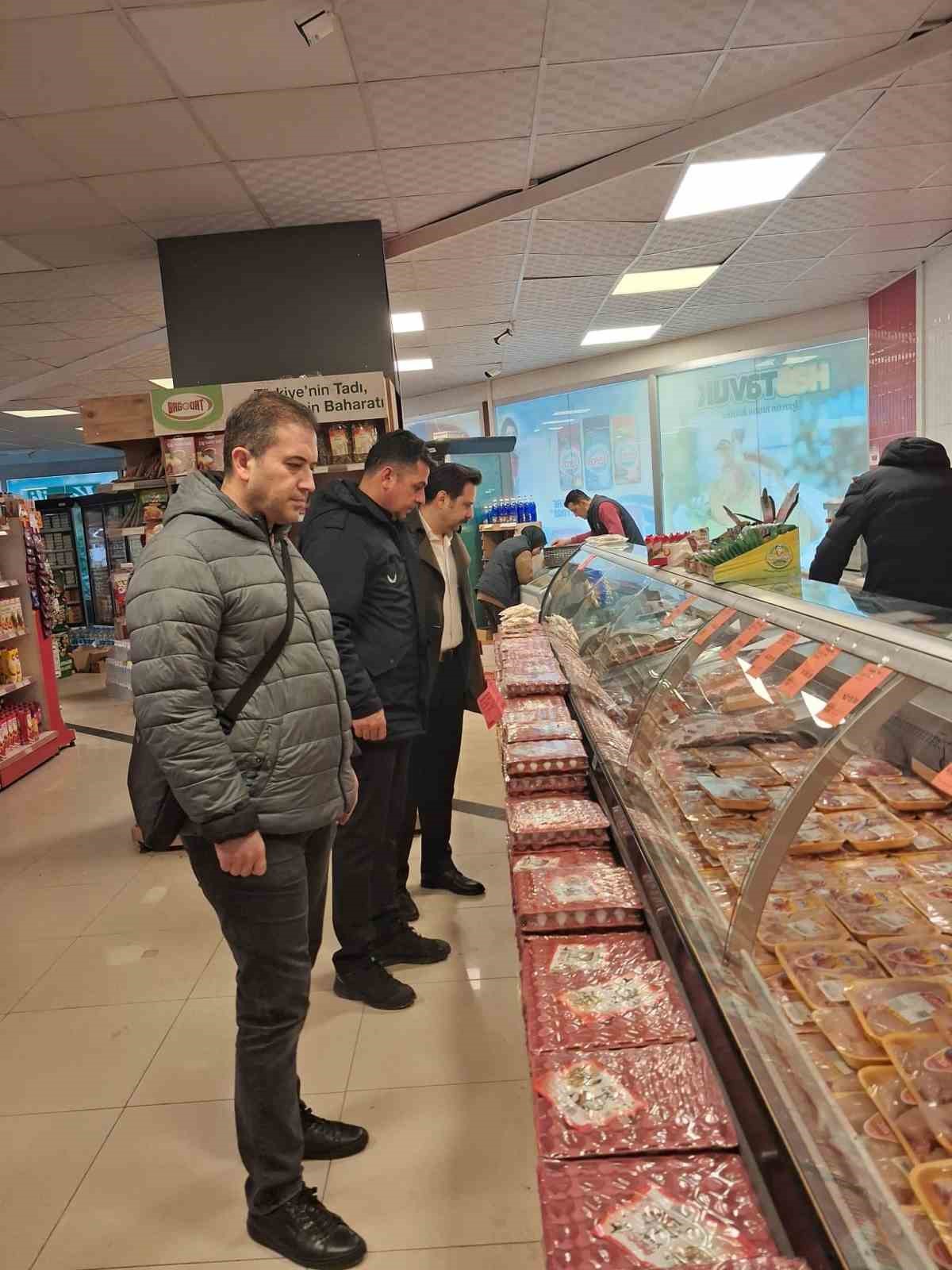 Kastamonu’da Ramazan ayı öncesinde alışveriş yerlerinde denetimler sürüyor
