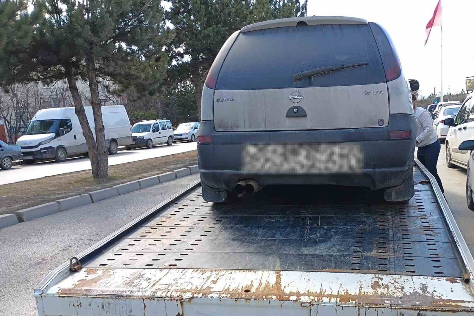 Kastamonu’da trafik kurallarına uymayan sürücülere sıkı denetim
