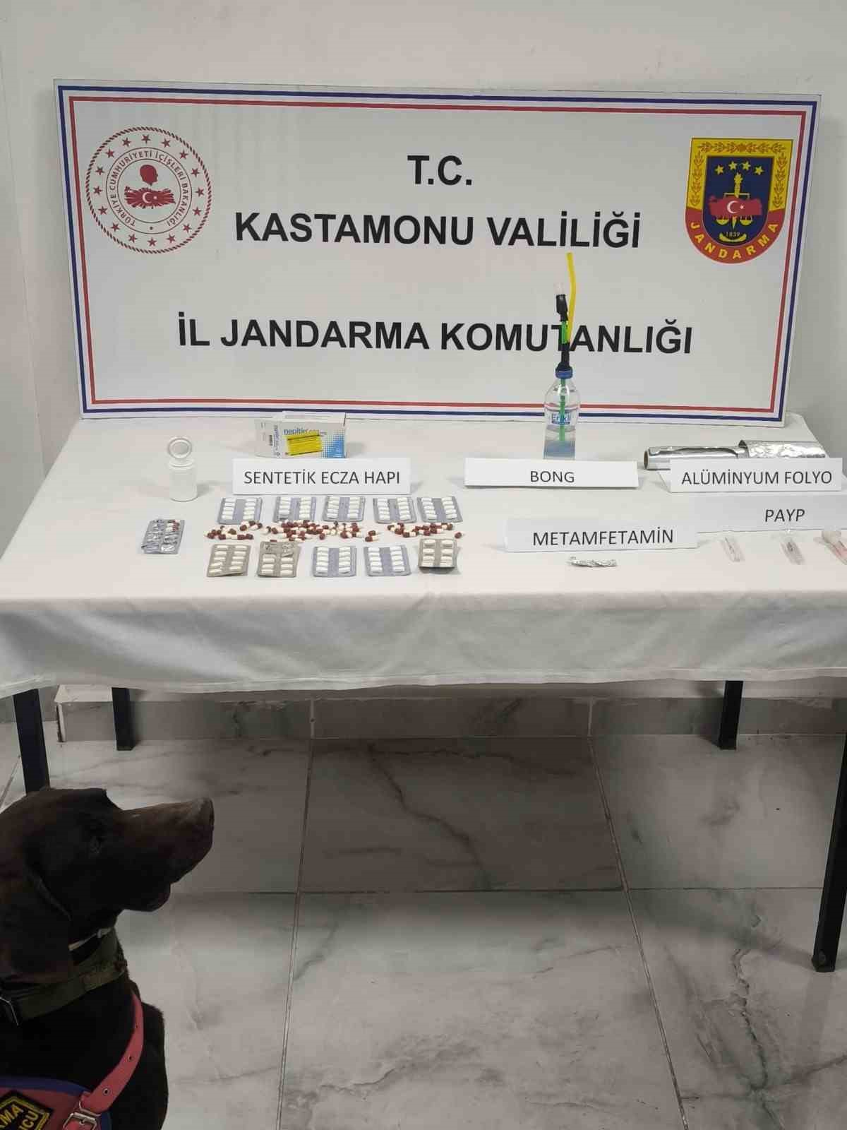 Kastamonu’da uyuşturucu operasyonu: 4 gözaltı
