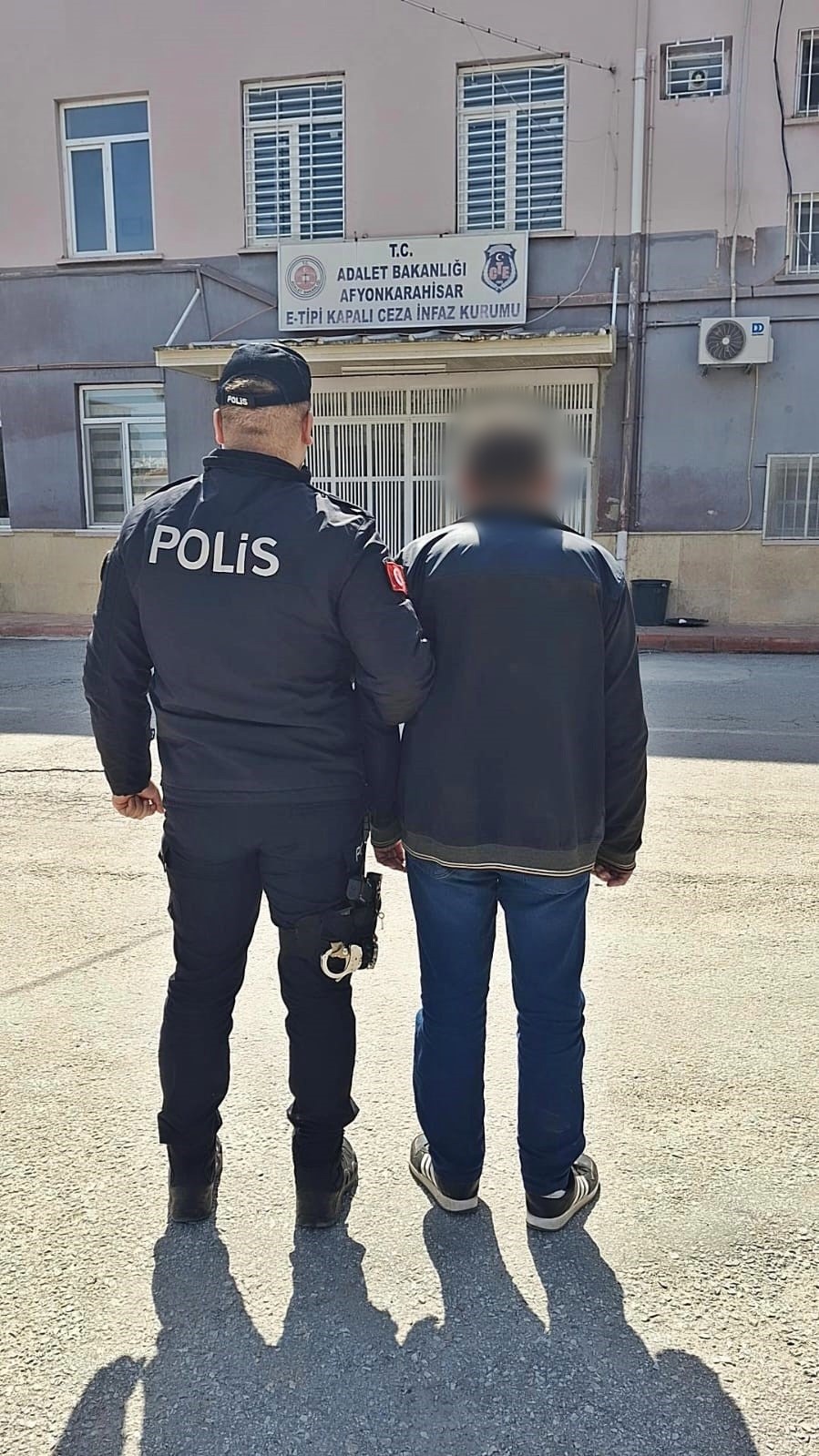 Kasten yaralama suçundan aranan şahıs yakalandı
