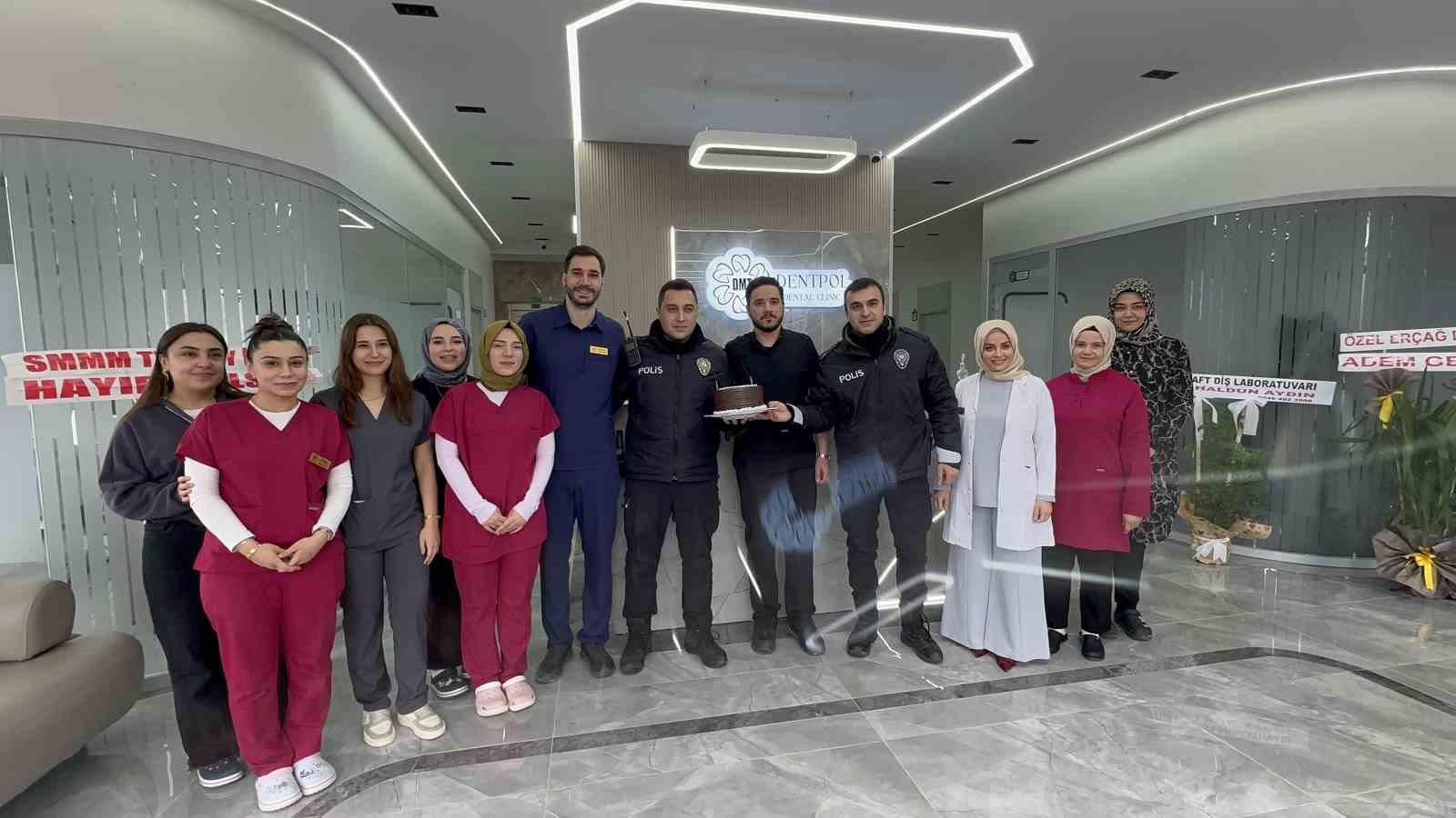 Kavga ihbarına gelen polisler sürprizle karşılaştı
