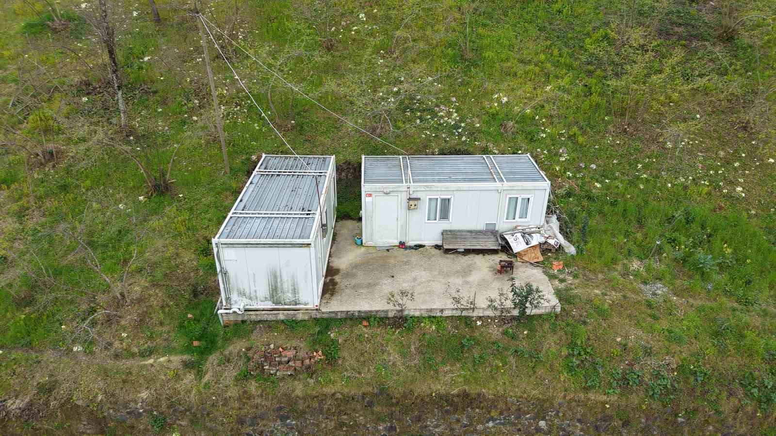 Kayan mahalleye konteyner desteği
