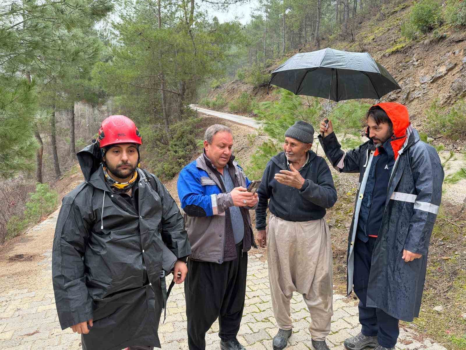Kayıp alzaymır hastası ormanlık alanda bulundu
