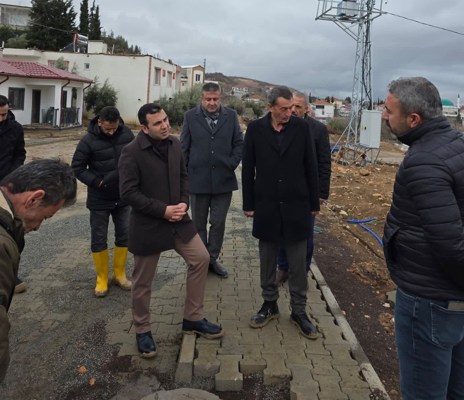 Kaymakam Algın, köylerde incelemelerde bulundu
