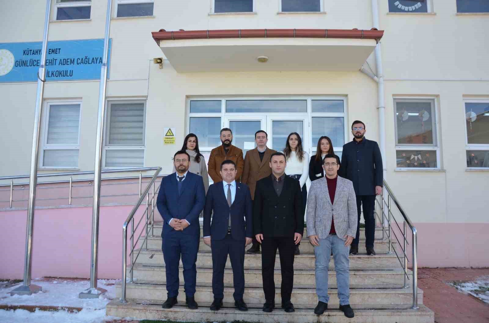 Kaymakam Başkapan, Günlüce’de kurum çalışanları ve vatandaşlarla bir araya geldi
