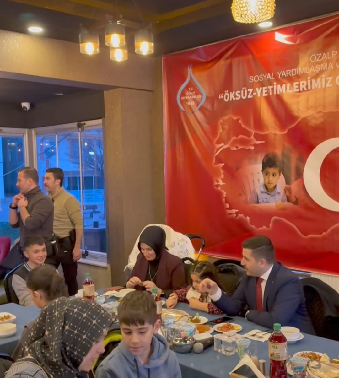 Kaymakam Bulut, yetim ve öksüz çocuklarla iftarda buluştu
