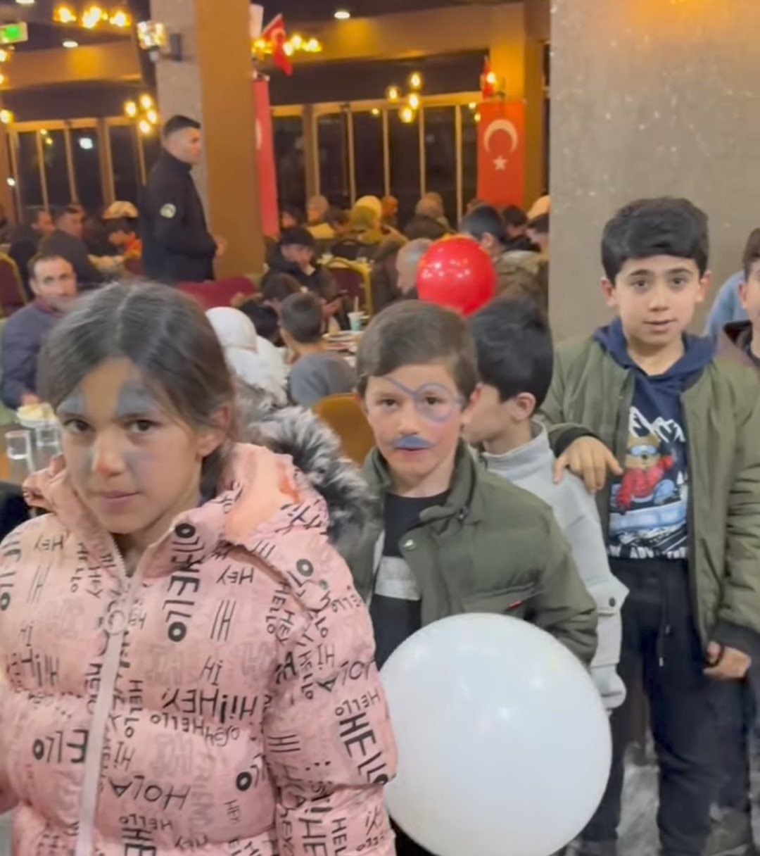 Kaymakam Bulut, yetim ve öksüz çocuklarla iftarda buluştu
