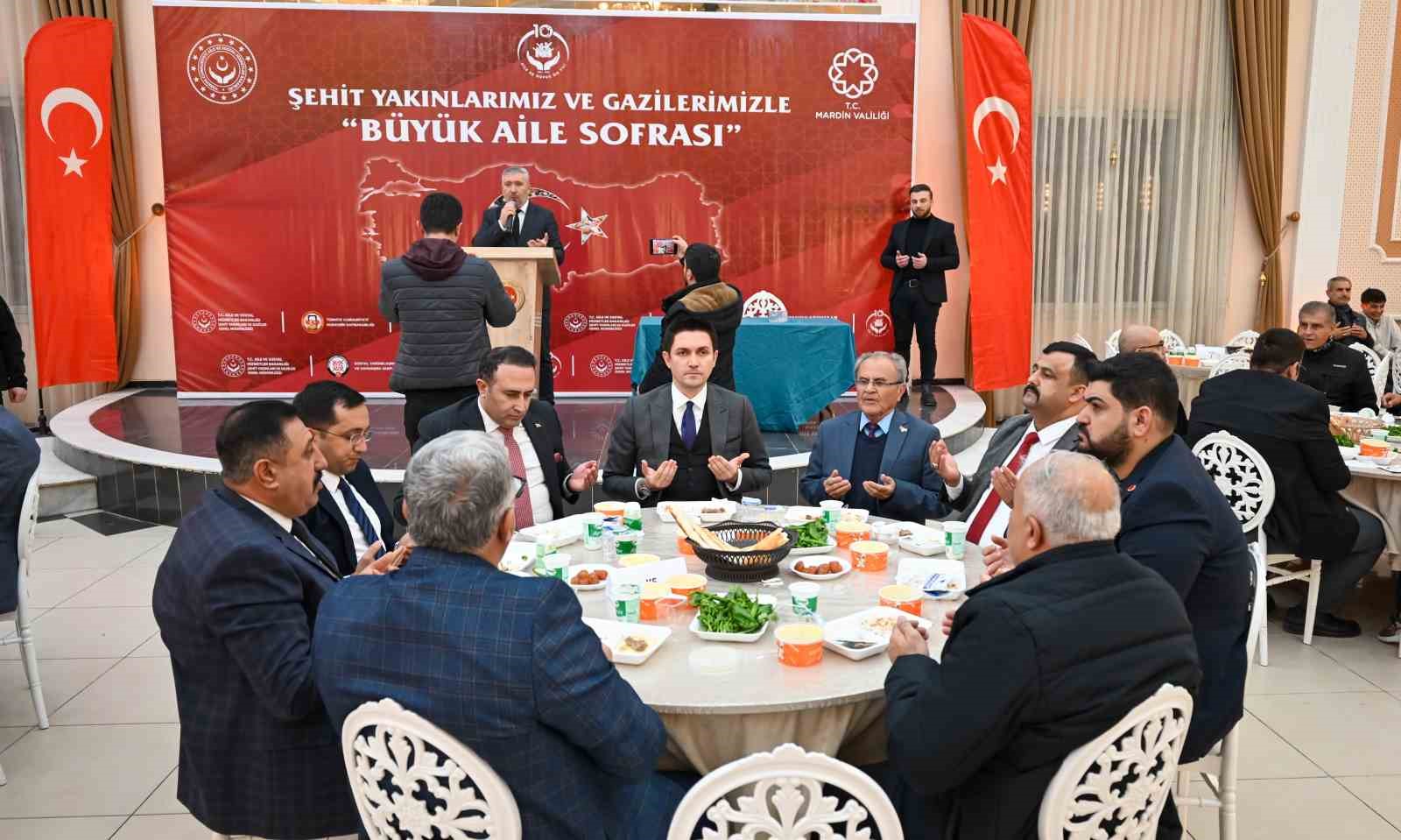 Kaymakam Çakır şehit aileleri ve gazilerle iftarda buluştu
