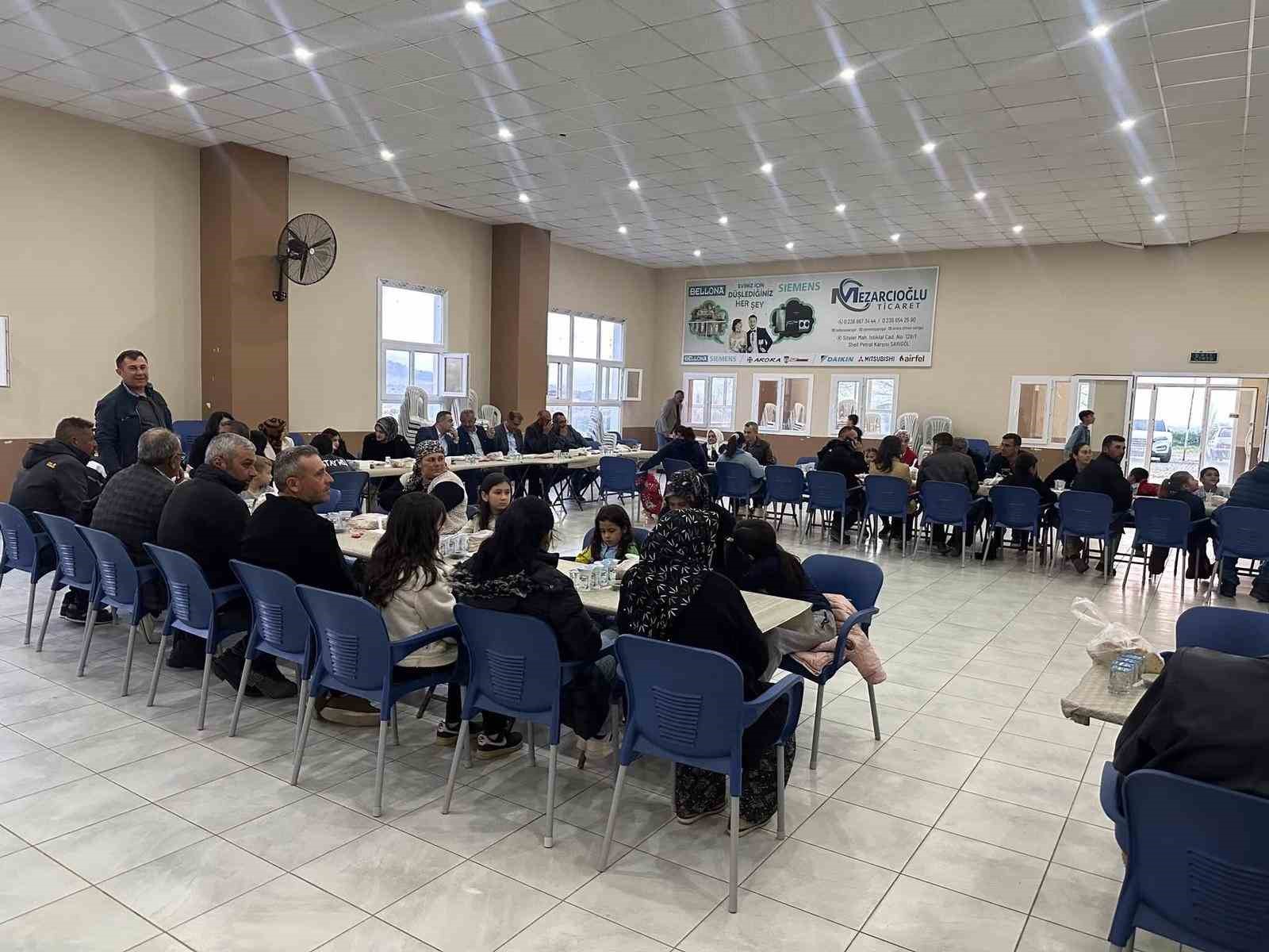 Kaymakam Dalak, öğrenci ve velilerle iftar sofrasında buluştu
