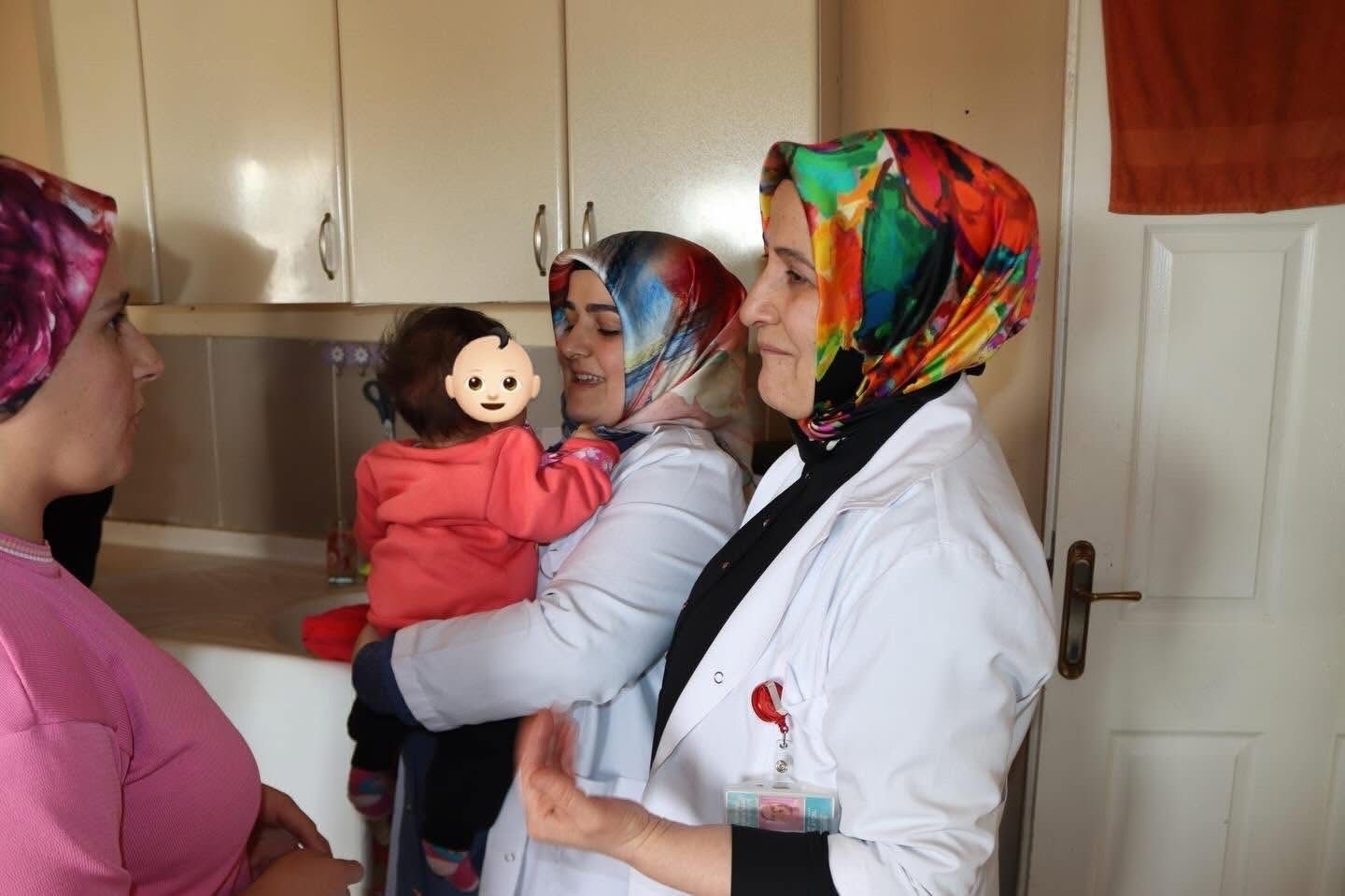 Kaymakam Eser; vatandaşların misafiri oldu
