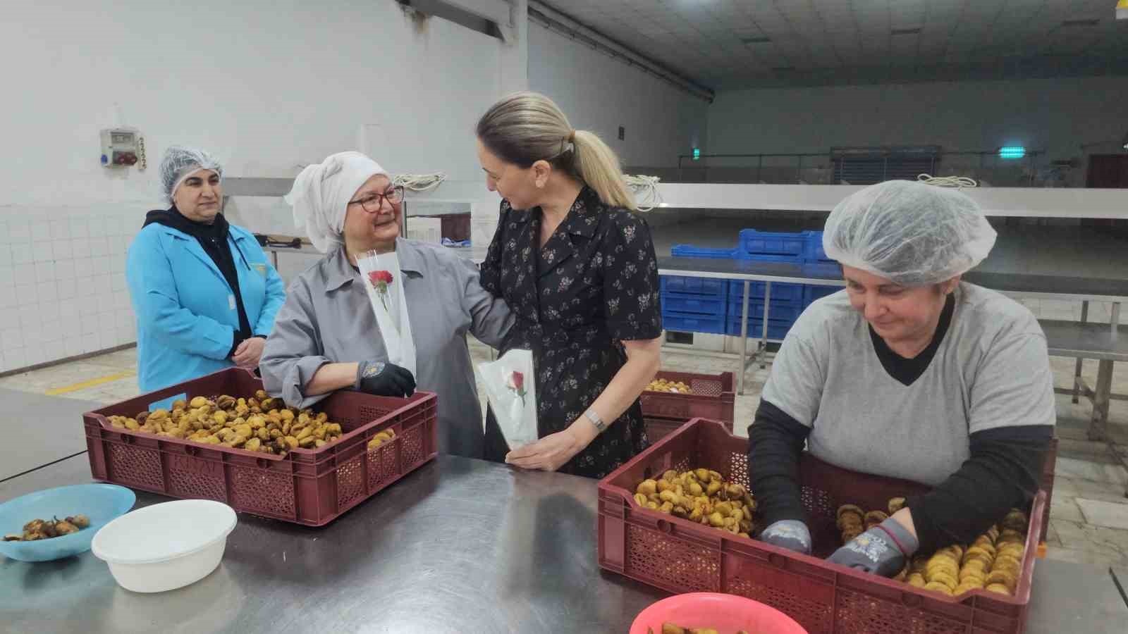 Kaymakam Kan: "Kadınlar yine kadınların hayatını kolaylaştırıyor"
