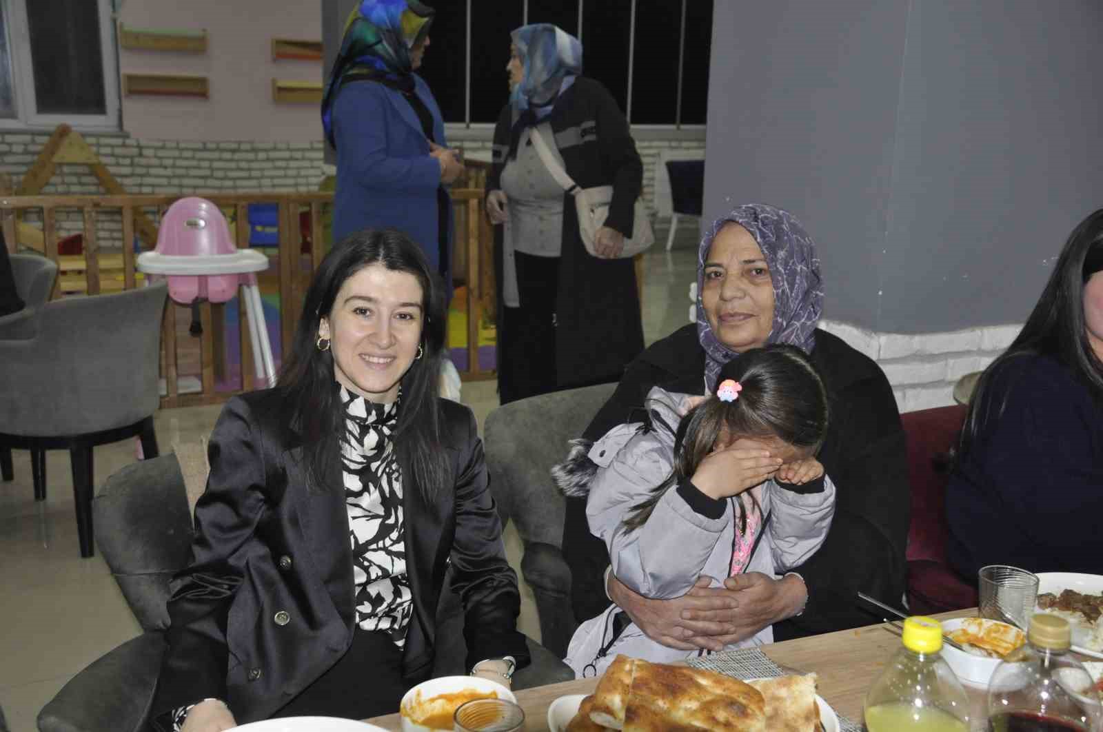 Kaymakam Koşansu şehit aileleri ve gazilerle iftarda buluştu
