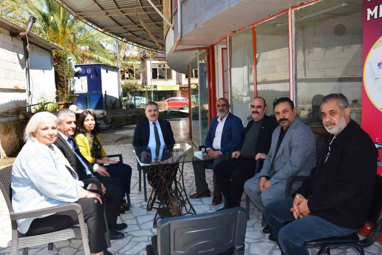 Kaymakam Odabaş’tan roman derneklerine ziyaret
Kaymakam Odabaş’tan roman derneklerine ziyaret