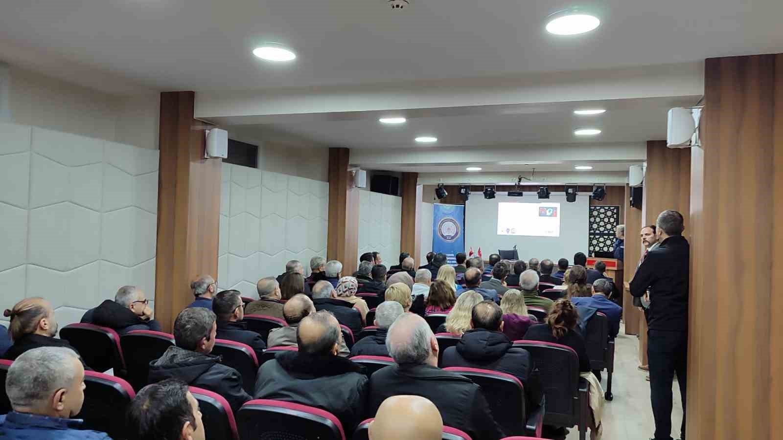 Kaymakam Ulu, muhtarlar ve vatandaşlar ile buluştu
