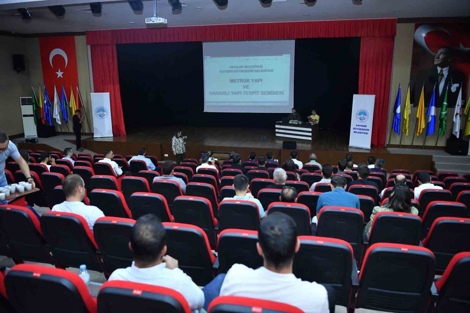 Kayseri Büyükşehir, 2025’te afet farkındalık eğitimleri ve teknik çalışmalarla şehri dirençli hale getirdi
Kayseri Büyükşehir, 2025’te afet farkındalık eğitimleri ve teknik çalışmalarla şehri dirençli hale getirdi